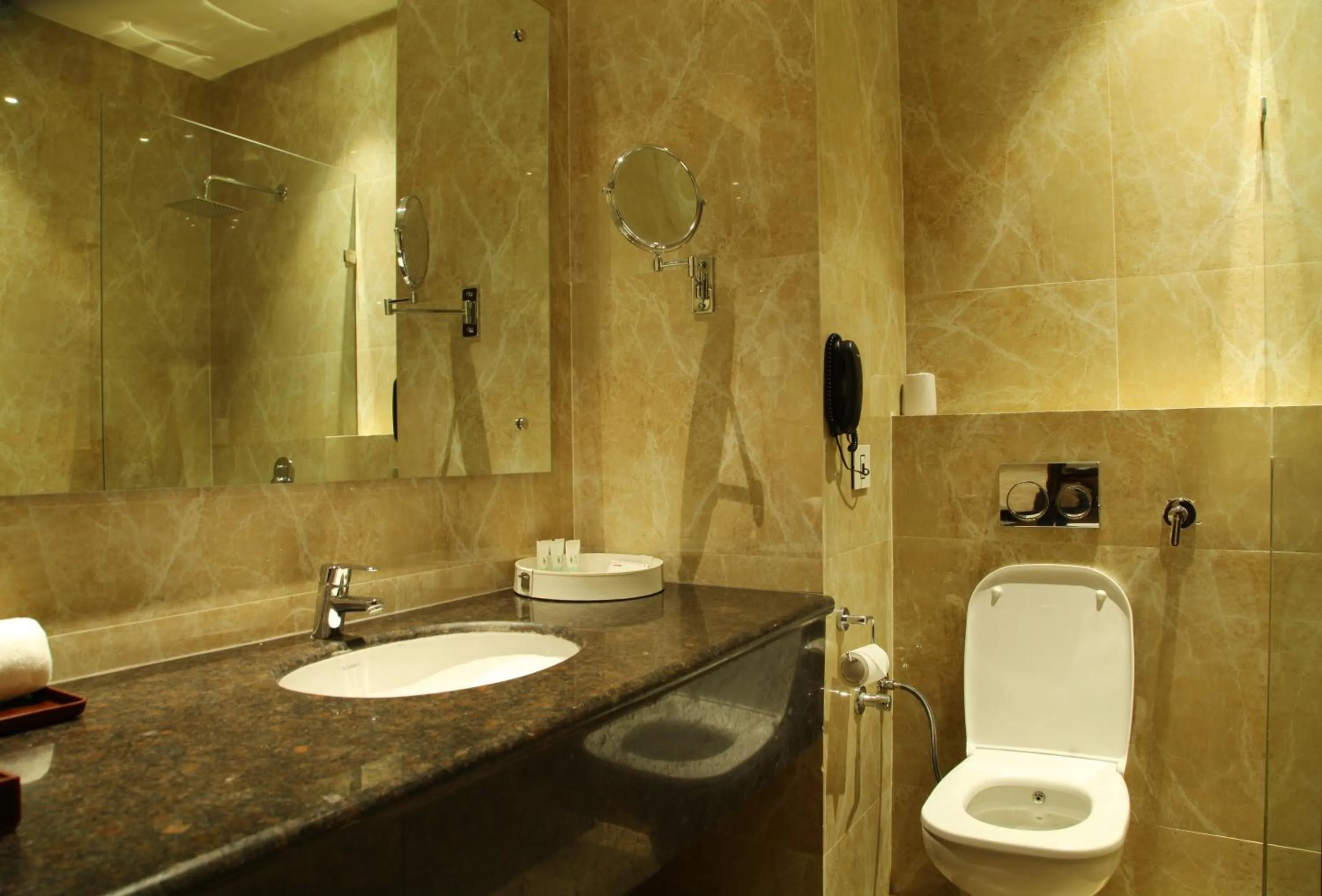 Bathroom in Hotel WJ Grand