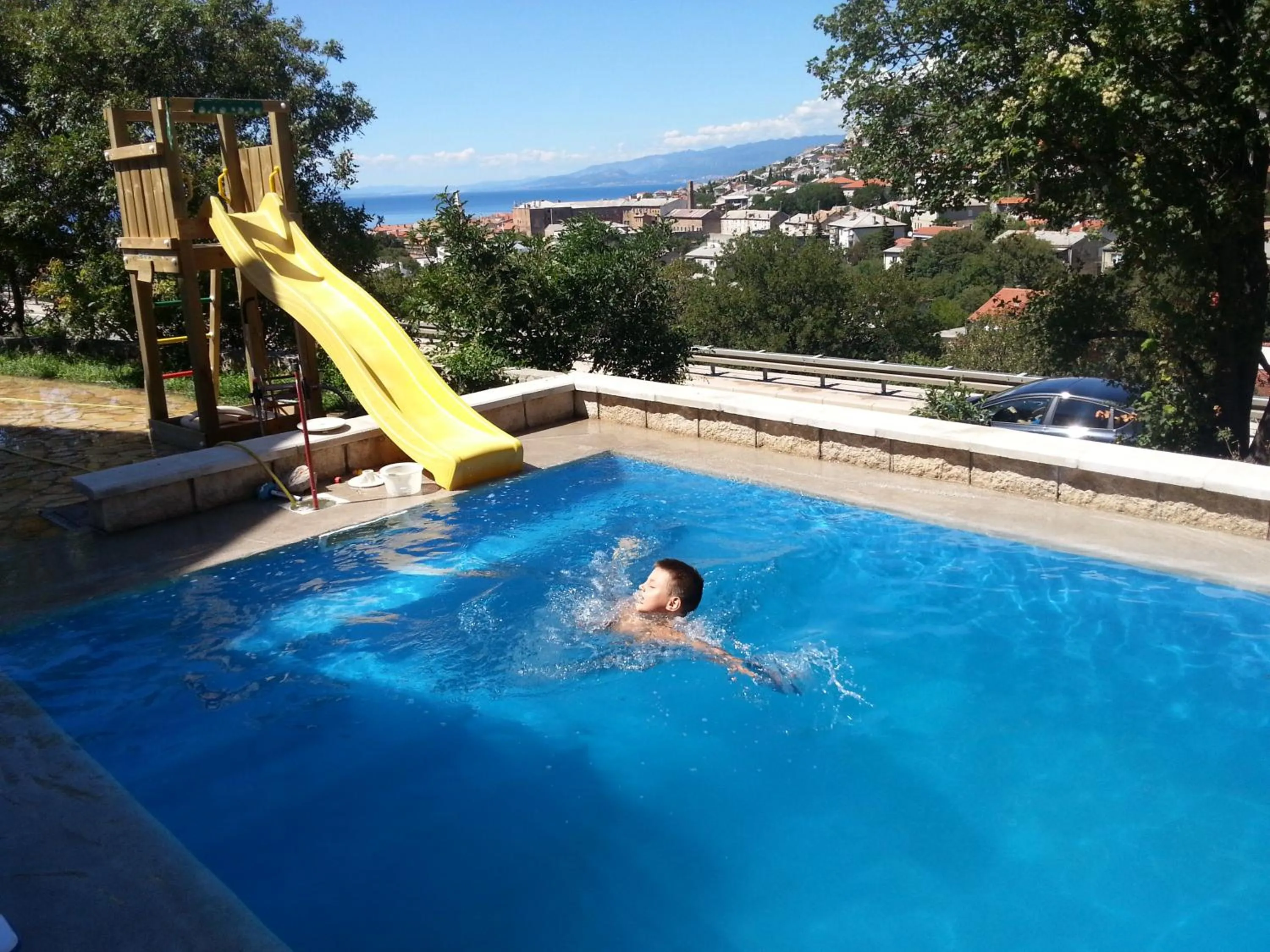 Day in BC Better Choice Apartments with Central Heating