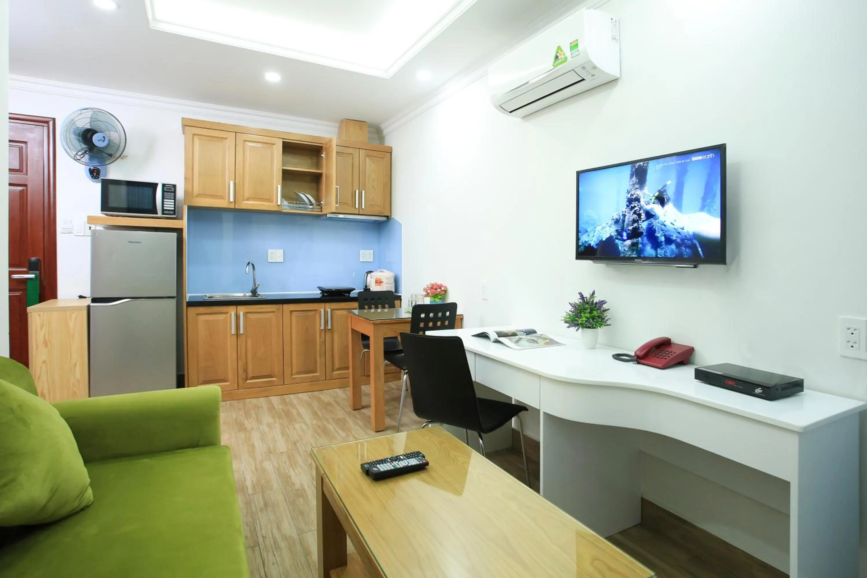 Kitchen or kitchenette in Atlas Hotel & Apartments