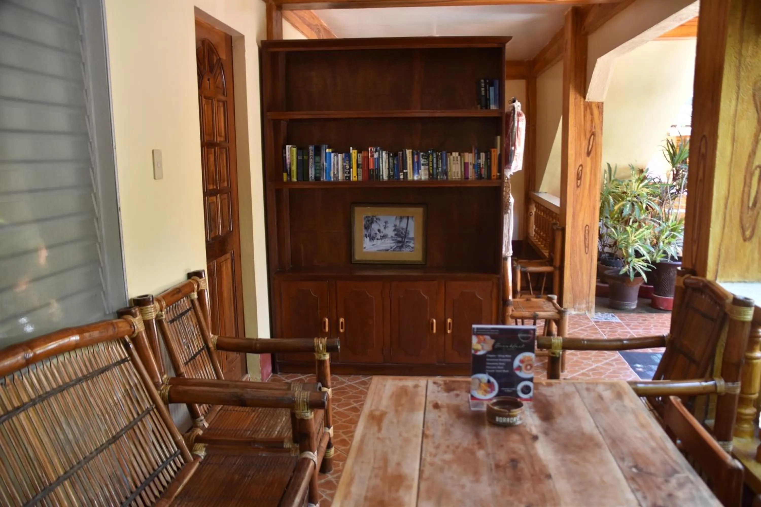 Patio in Roy's Rendezvous Boracay