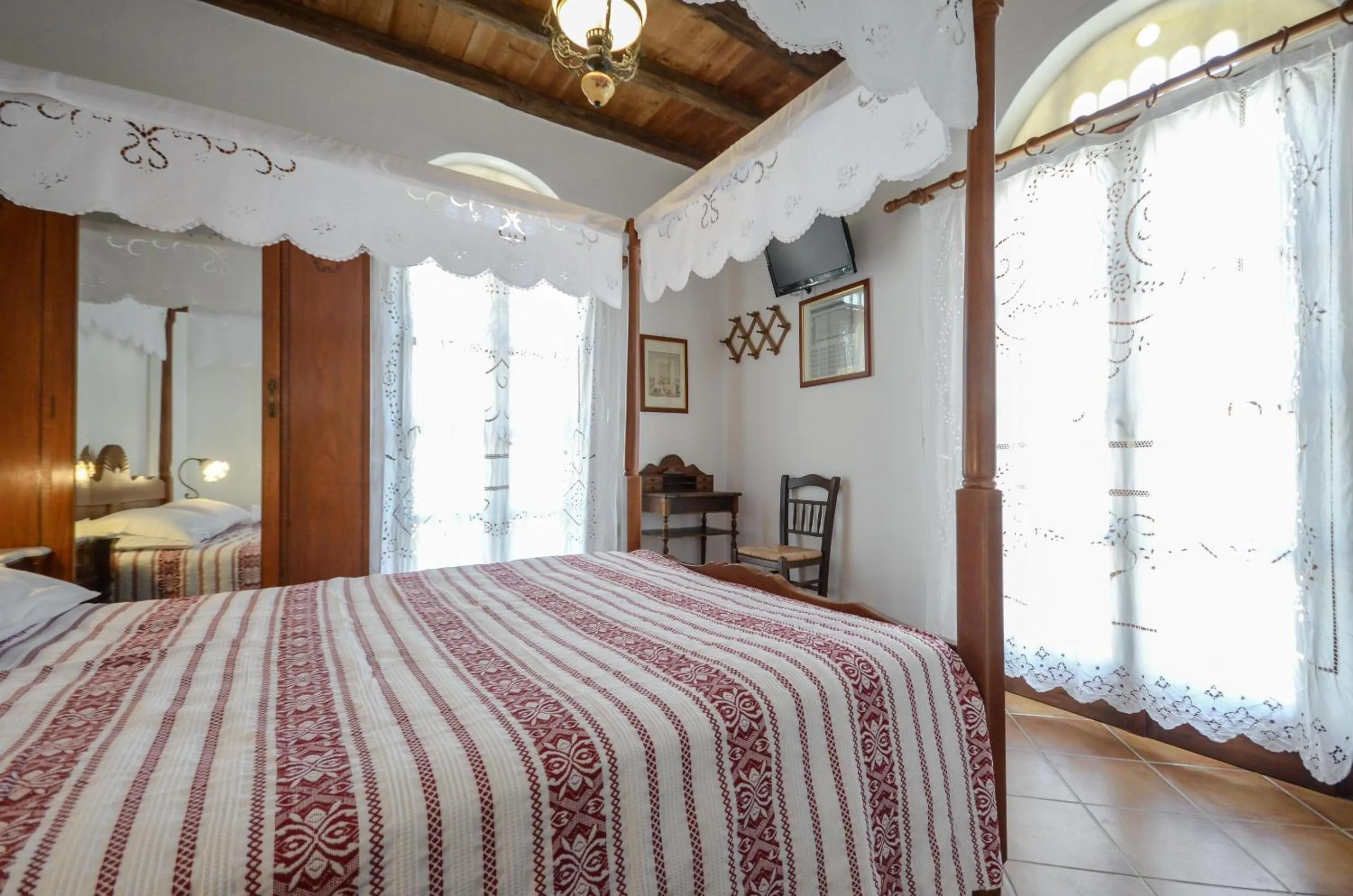 Bedroom, Bed in Naxos Filoxenia Hotel