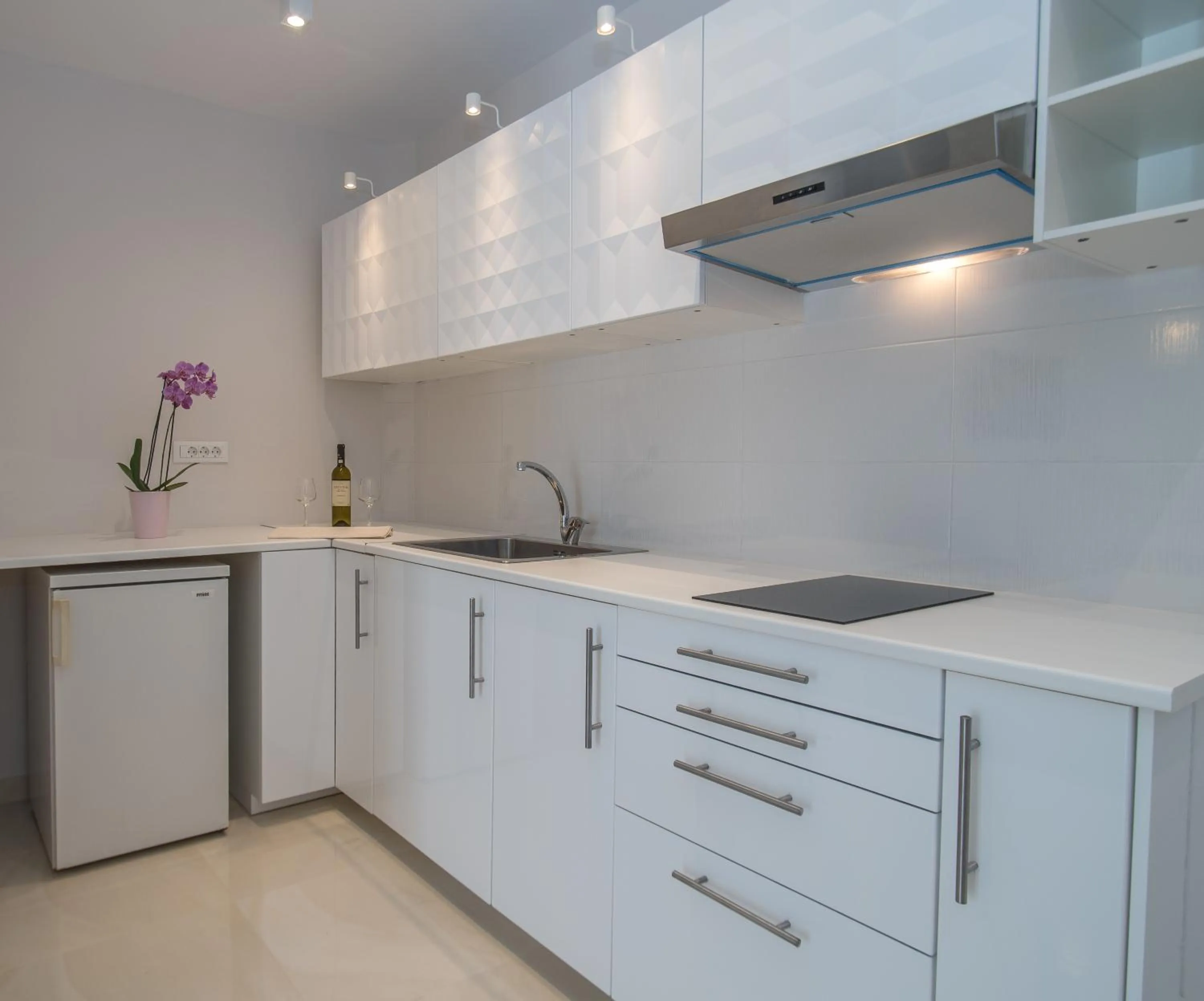 Kitchen or kitchenette in Edelweiss Hotel