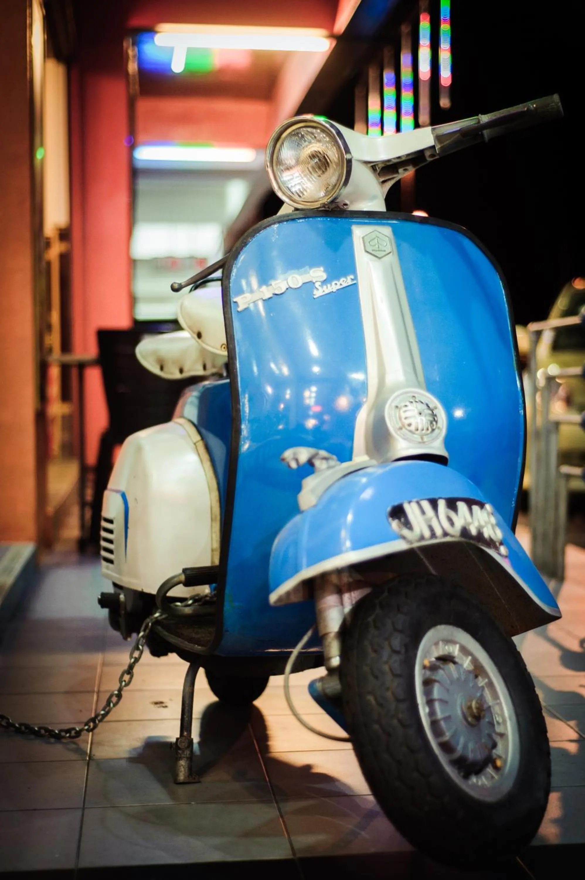 Decorative detail in Wan Alyasa Hotel