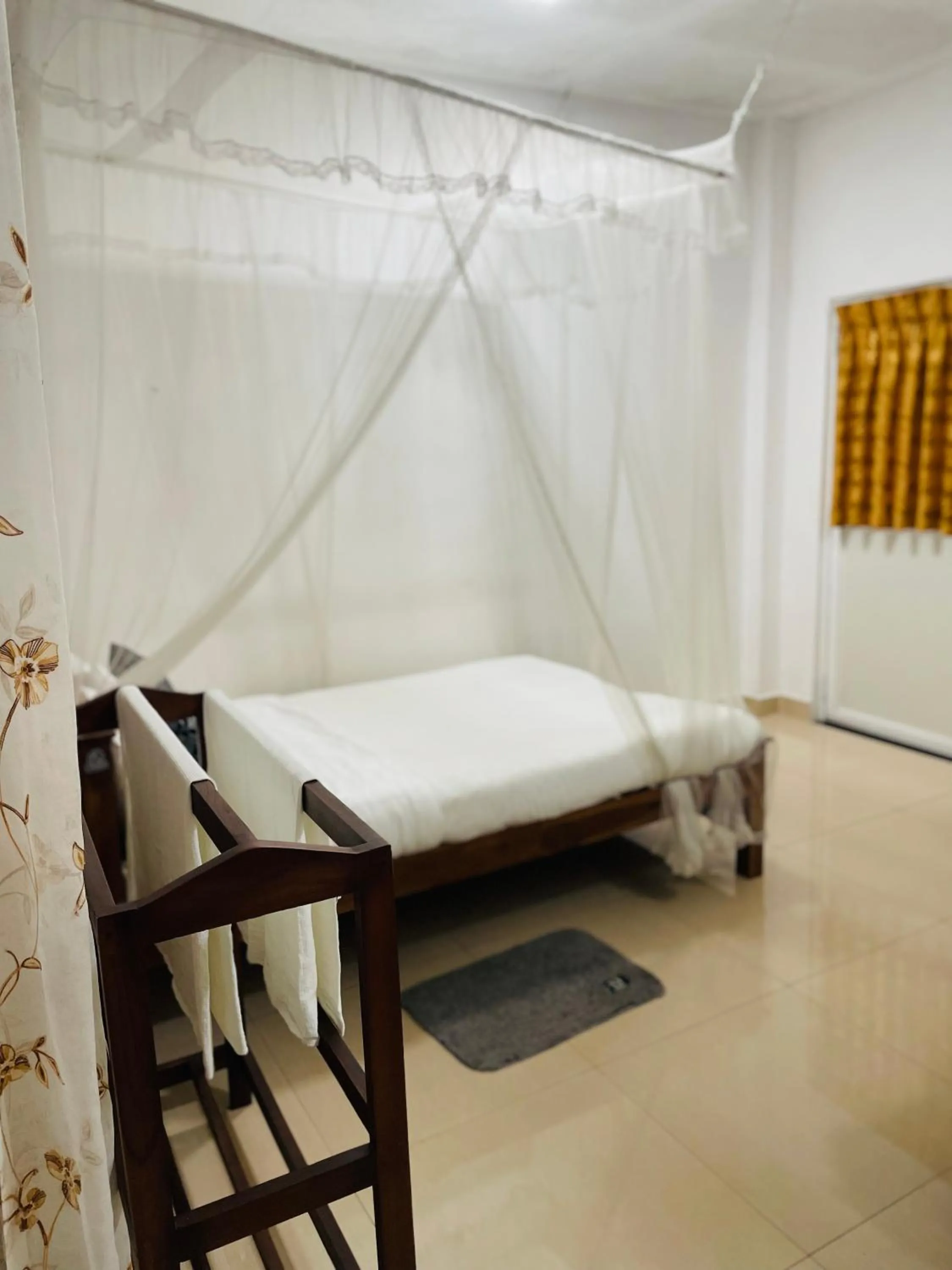 Bed in Pleasant View Ella