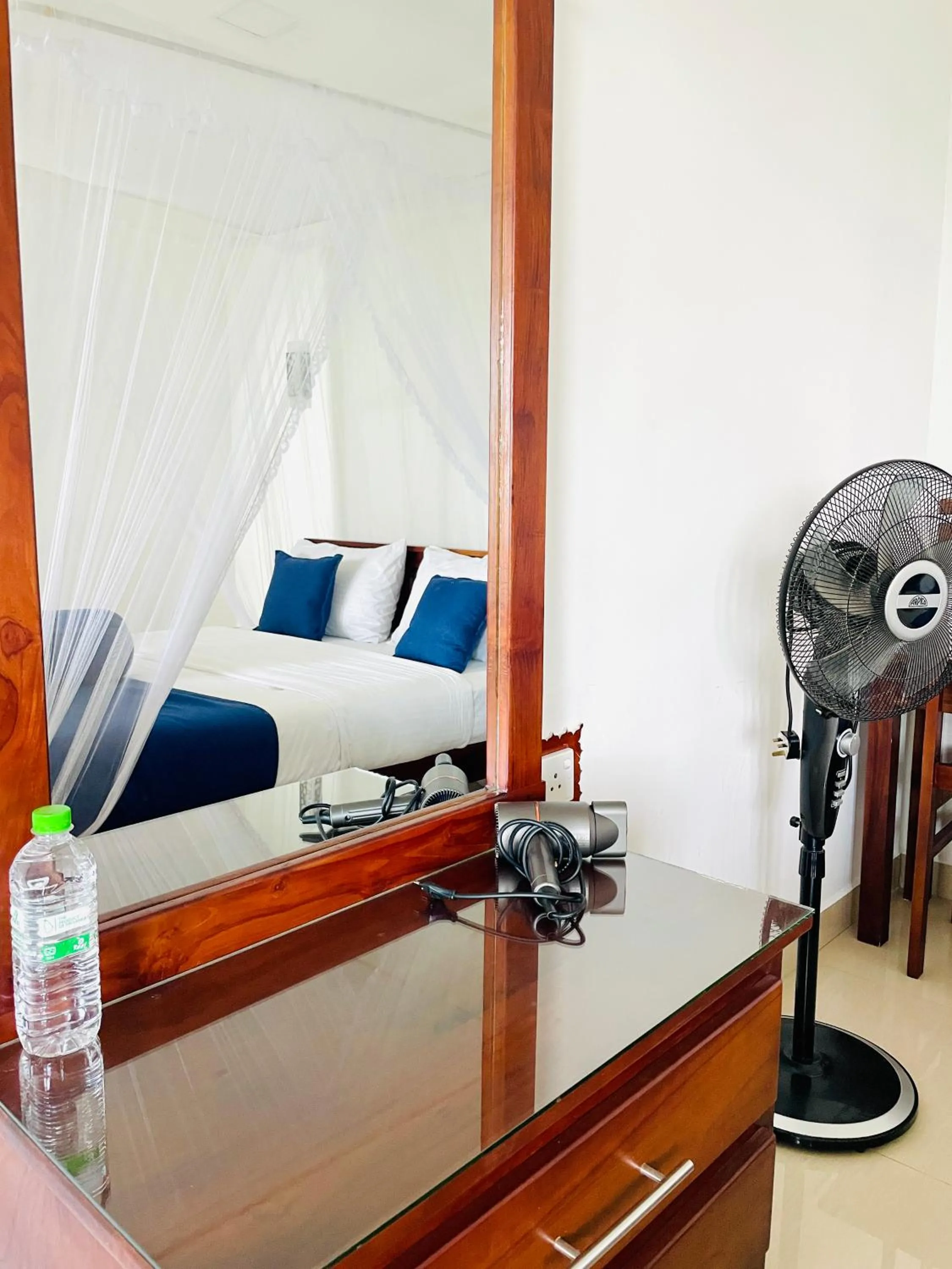 Living room, Bed in Pleasant View Ella