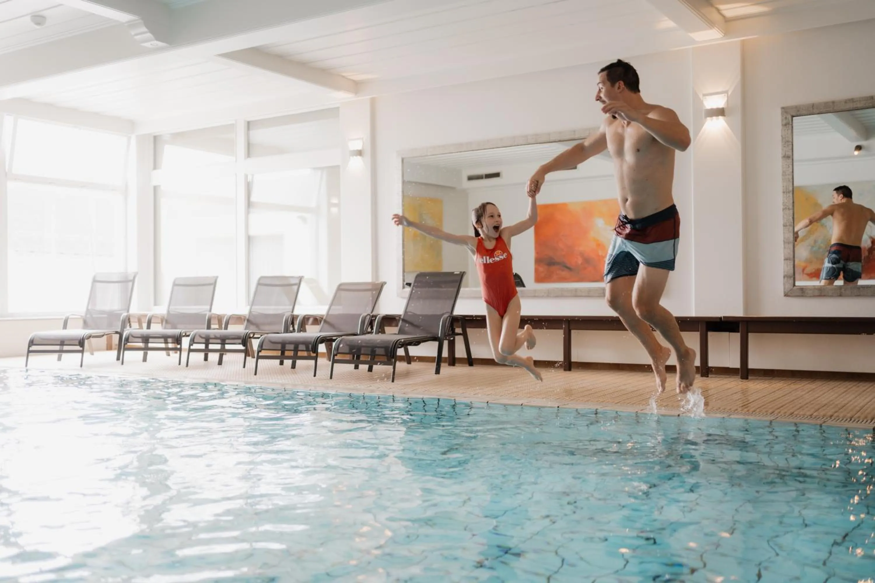Swimming pool in Seminar & Urlaubshotel Oststeirischer Hof Söchau