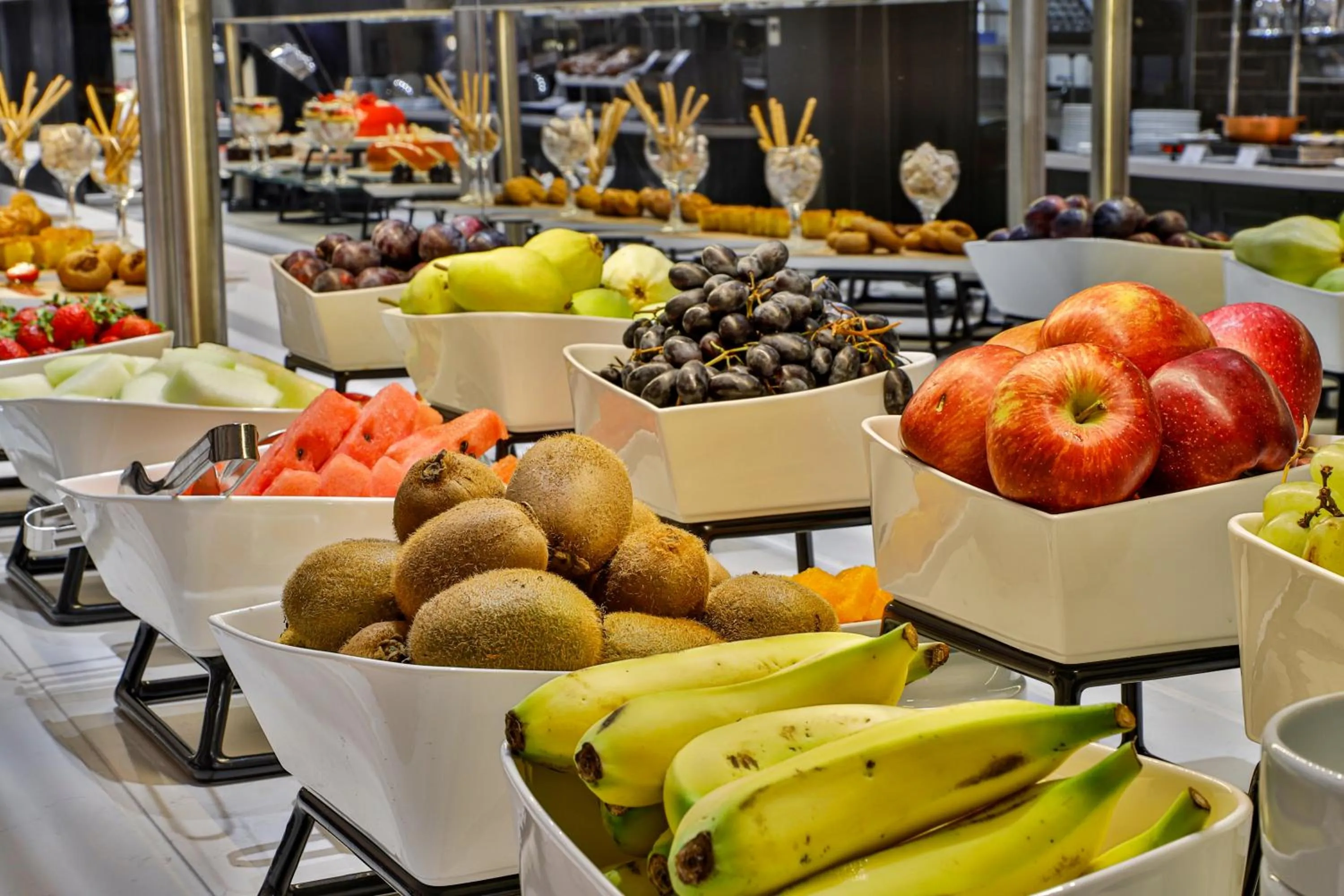 Food and drinks in Nashira City Resort Hotel