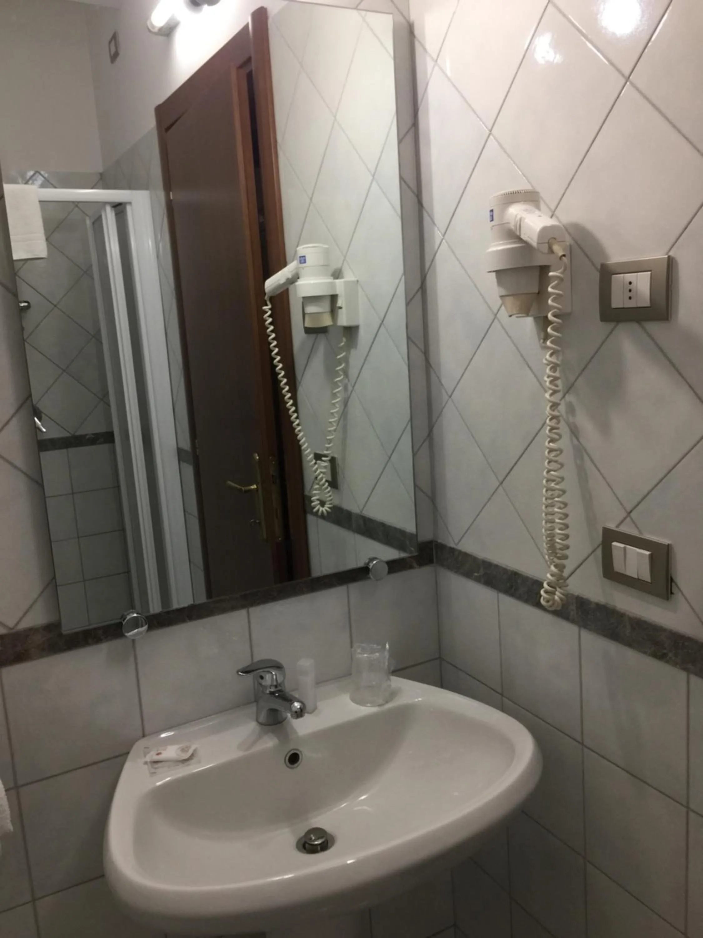 Bathroom in Hotel Civita