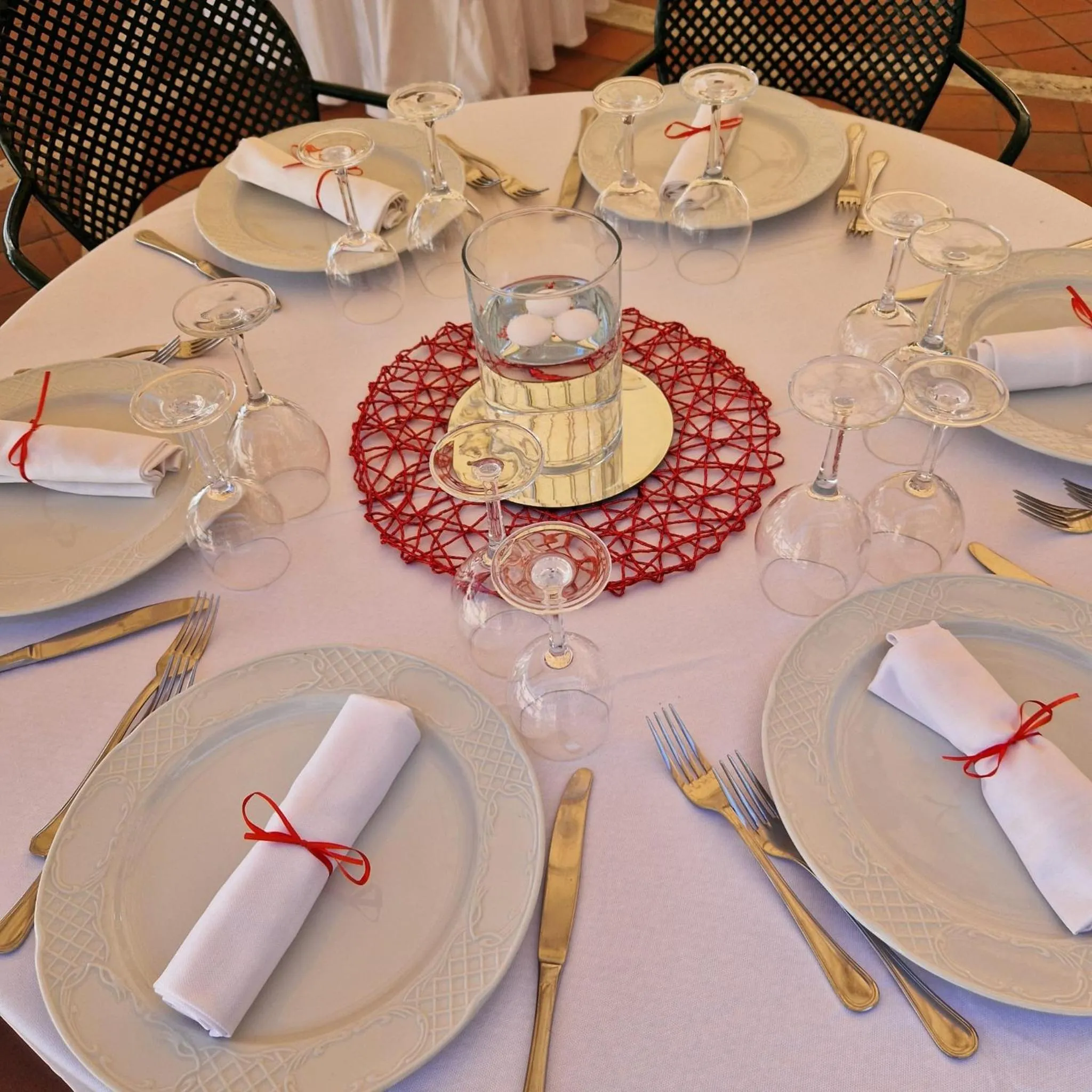 Restaurant/places to eat in Hotel Civita