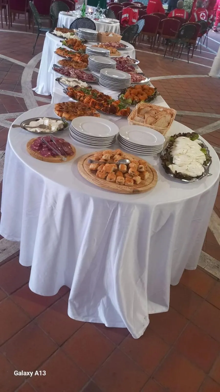 Restaurant/places to eat in Hotel Civita