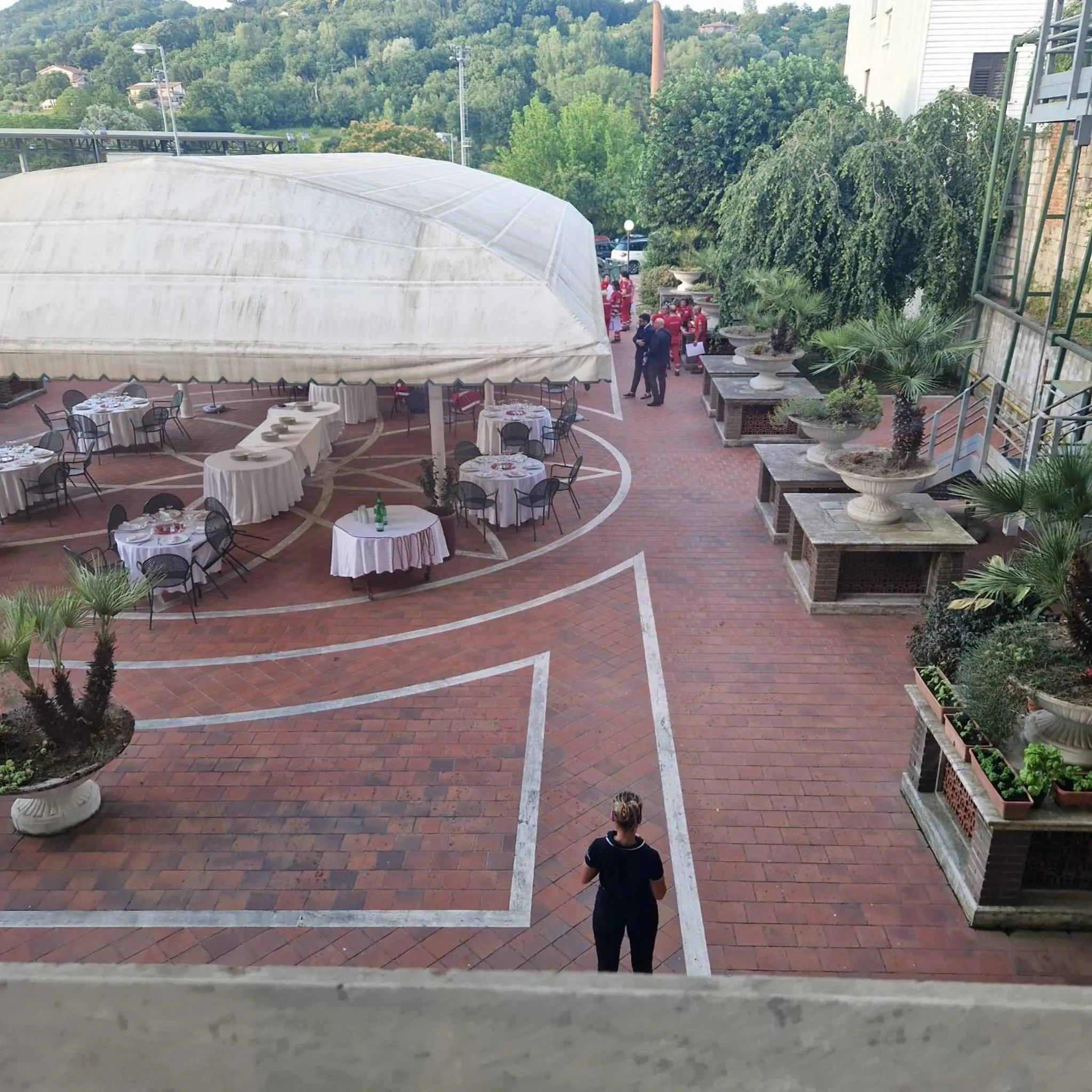 Restaurant/places to eat in Hotel Civita