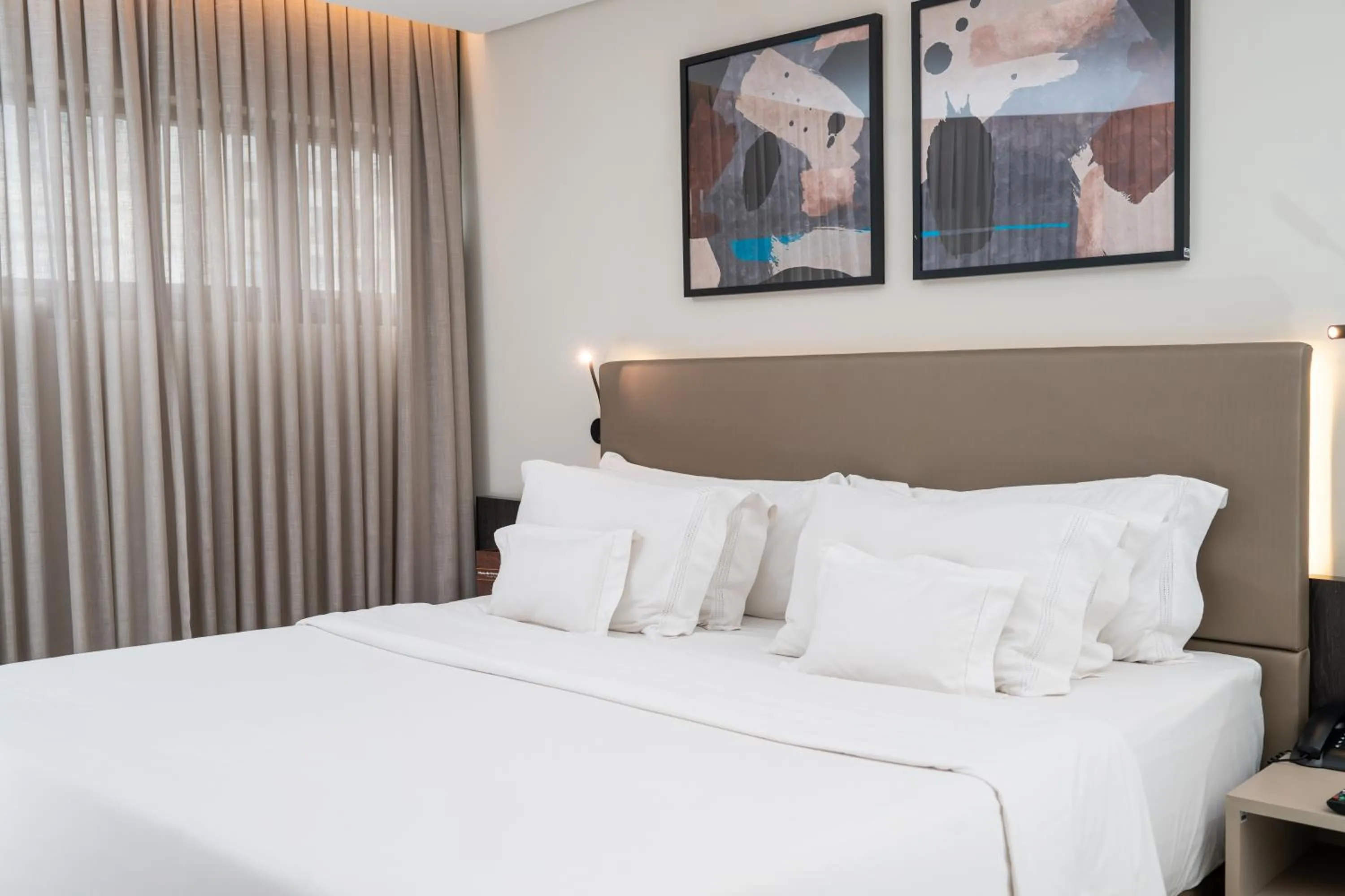 Bed in Royal Collection Paulista