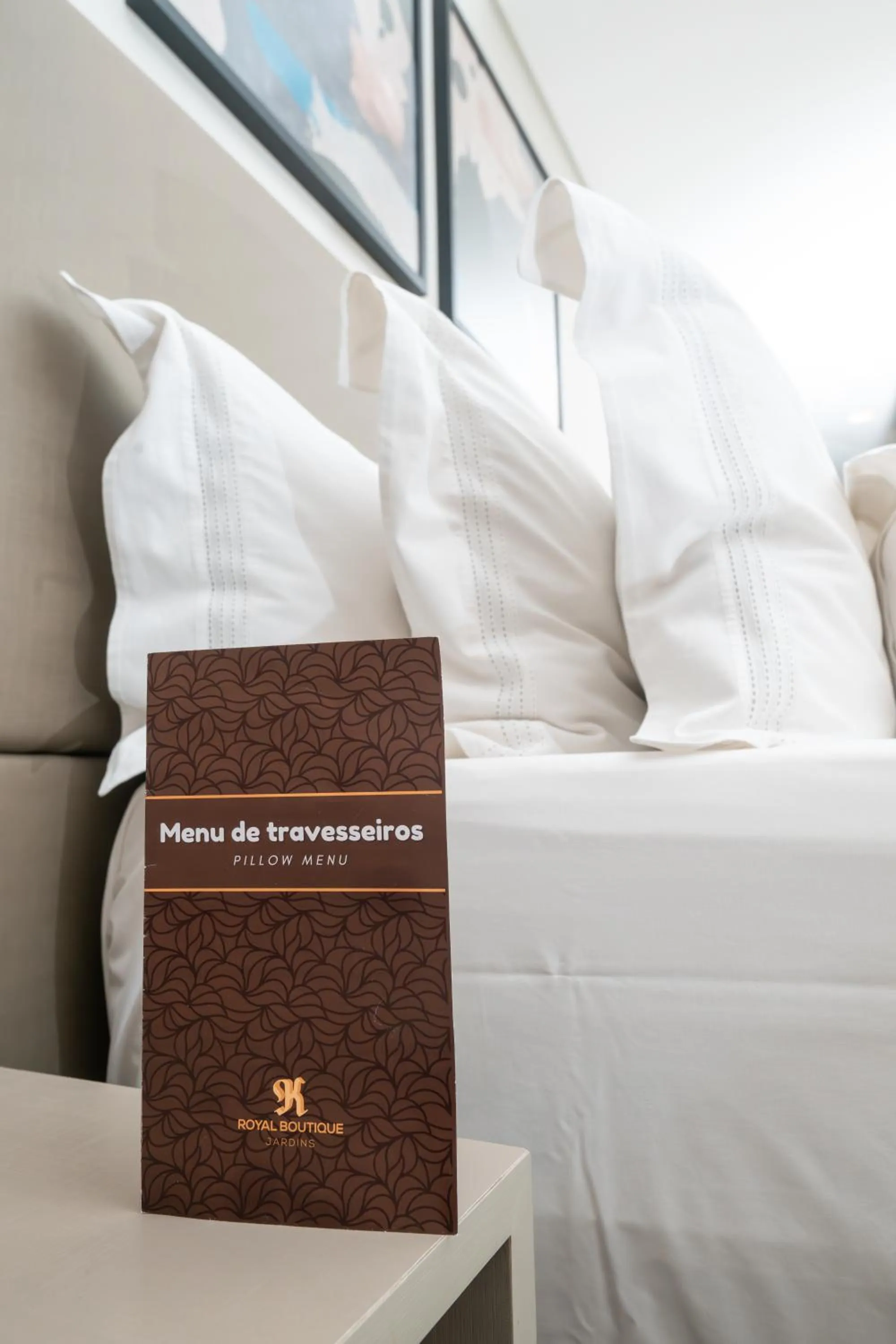 Bed in Royal Collection Paulista