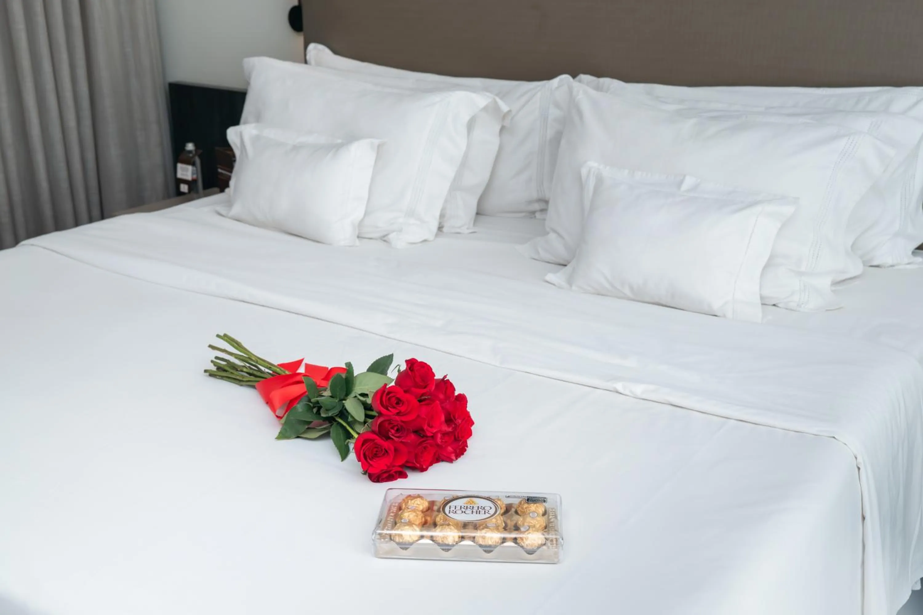 Bed in Royal Collection Paulista