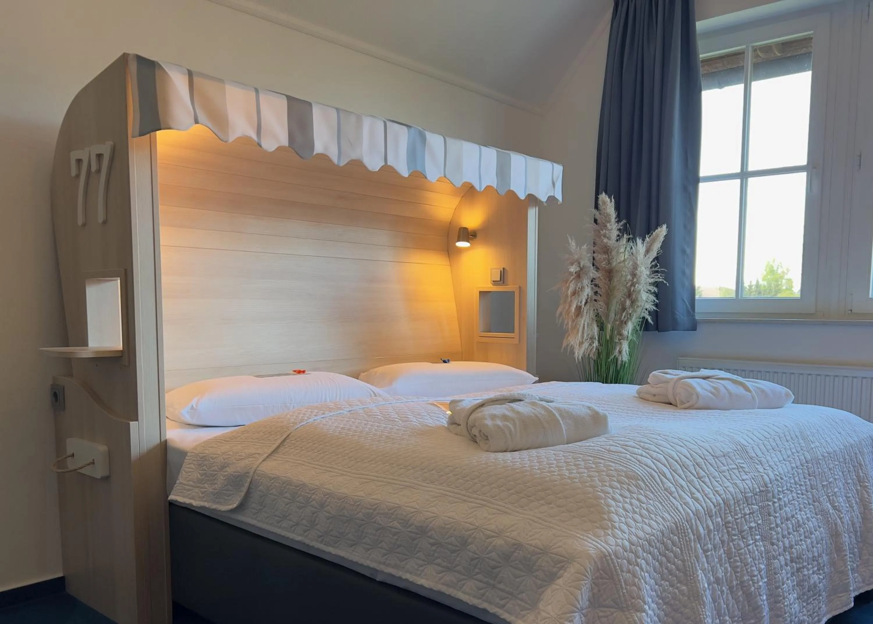 Bedroom, Bed in Flair Seehotel Zielow