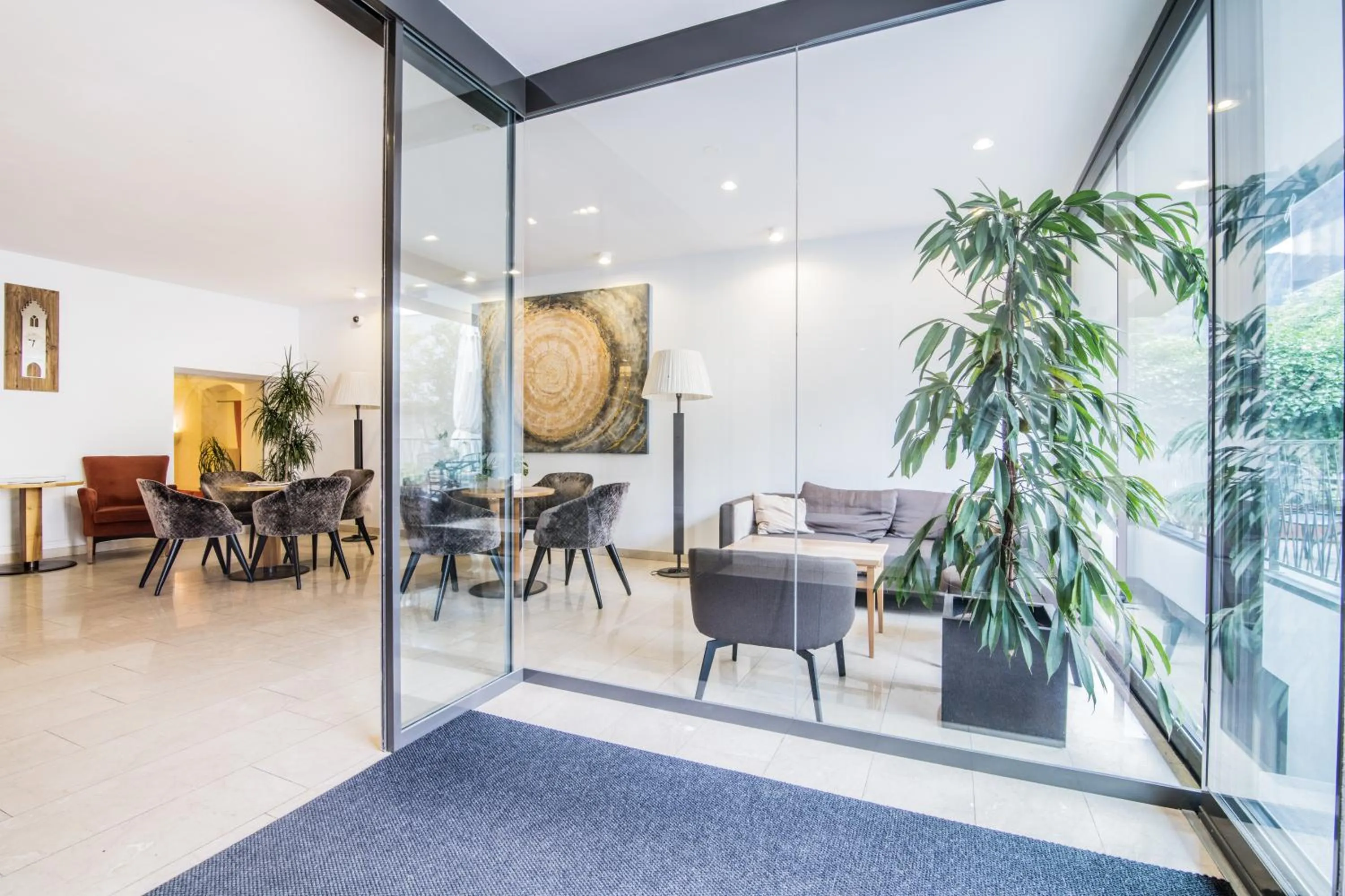 Patio in Hotel Mondschein