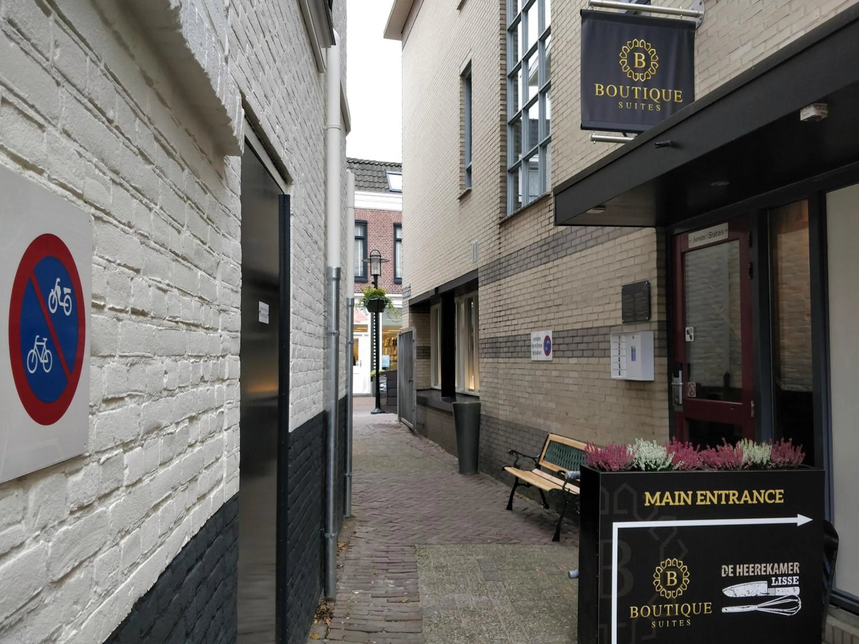 Facade/entrance in Boutique Suites Lisse - Keukenhof