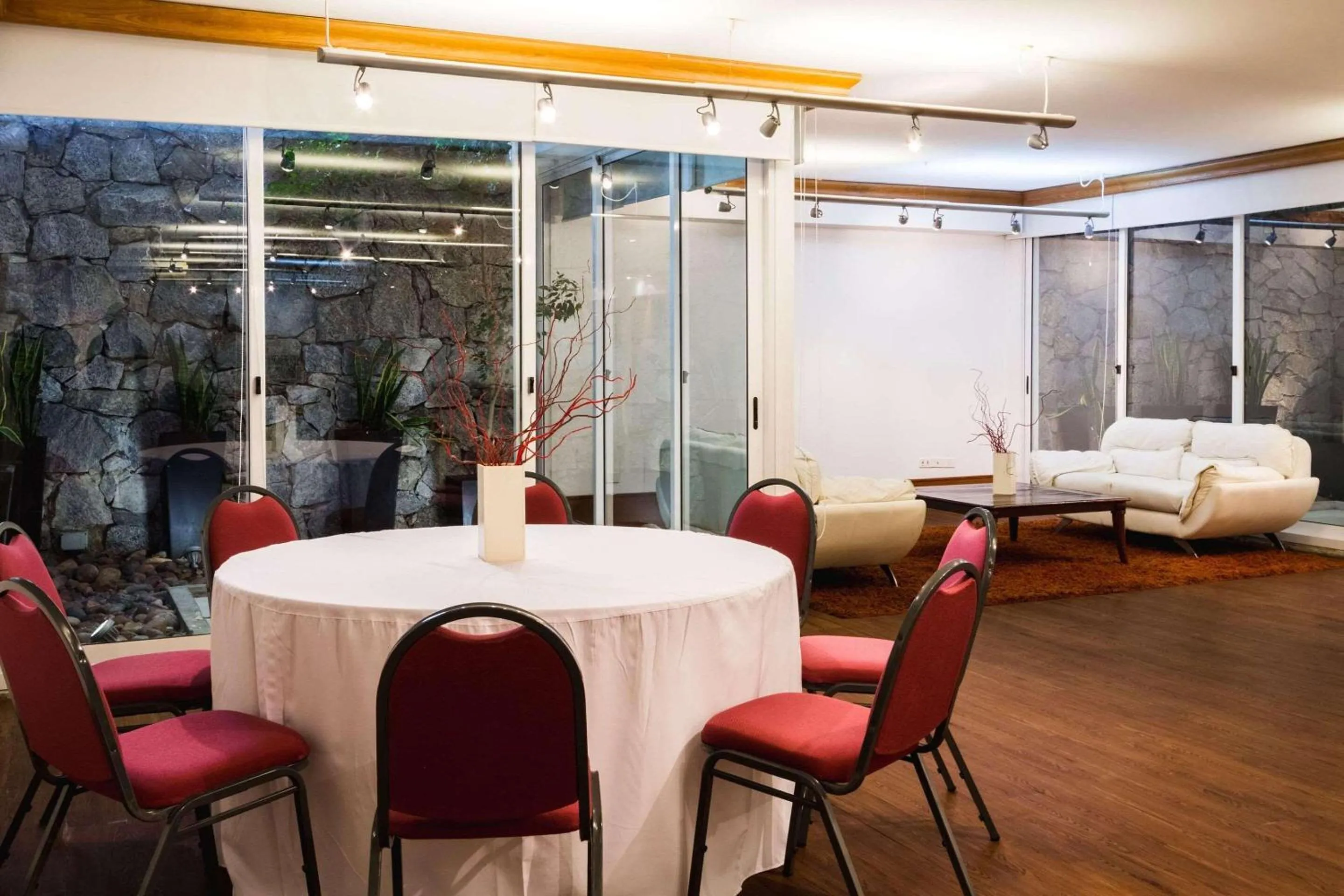 Meeting/conference room in Radisson Hotel Colonia del Sacramento