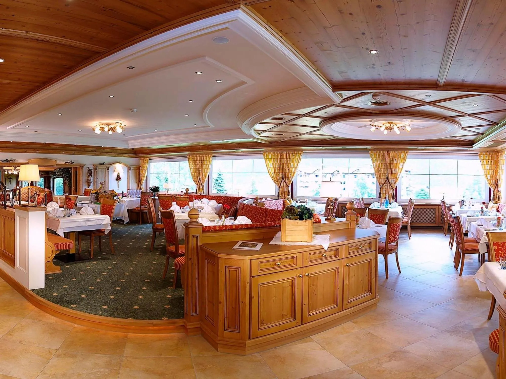 Restaurant/places to eat in Das Pfandler