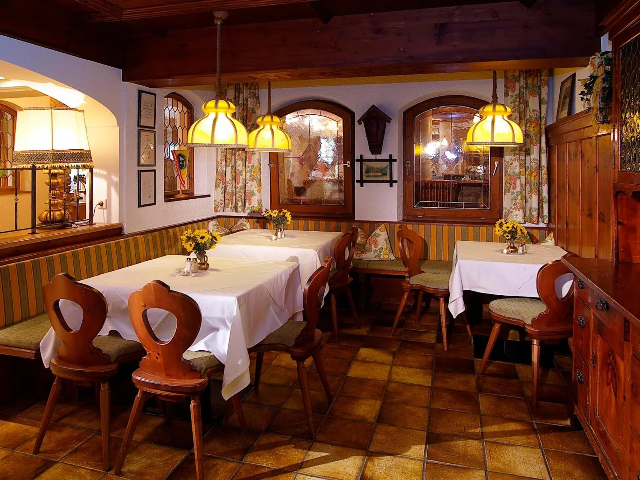 Restaurant/places to eat in Das Pfandler