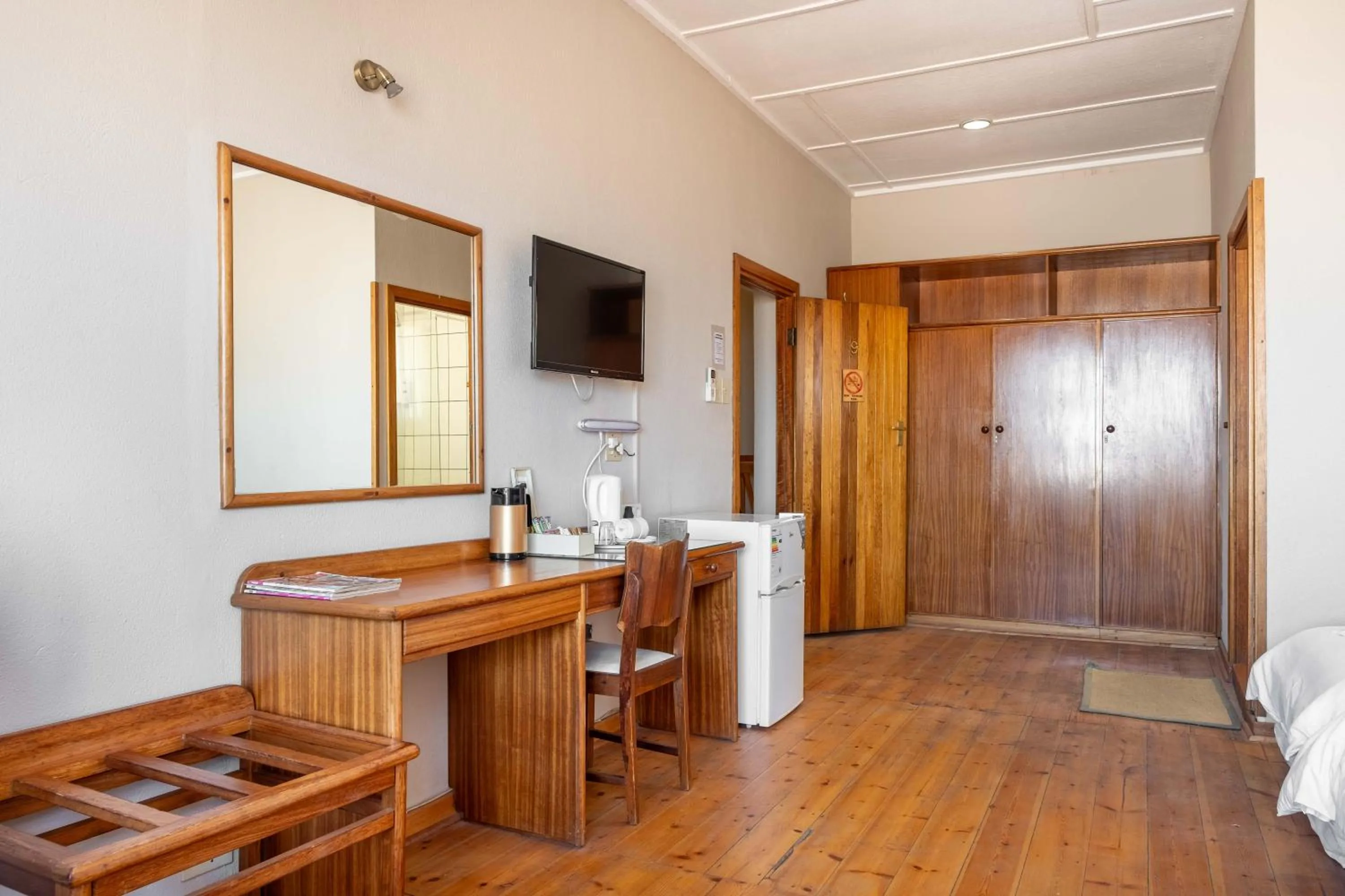 Karoo Country Inn