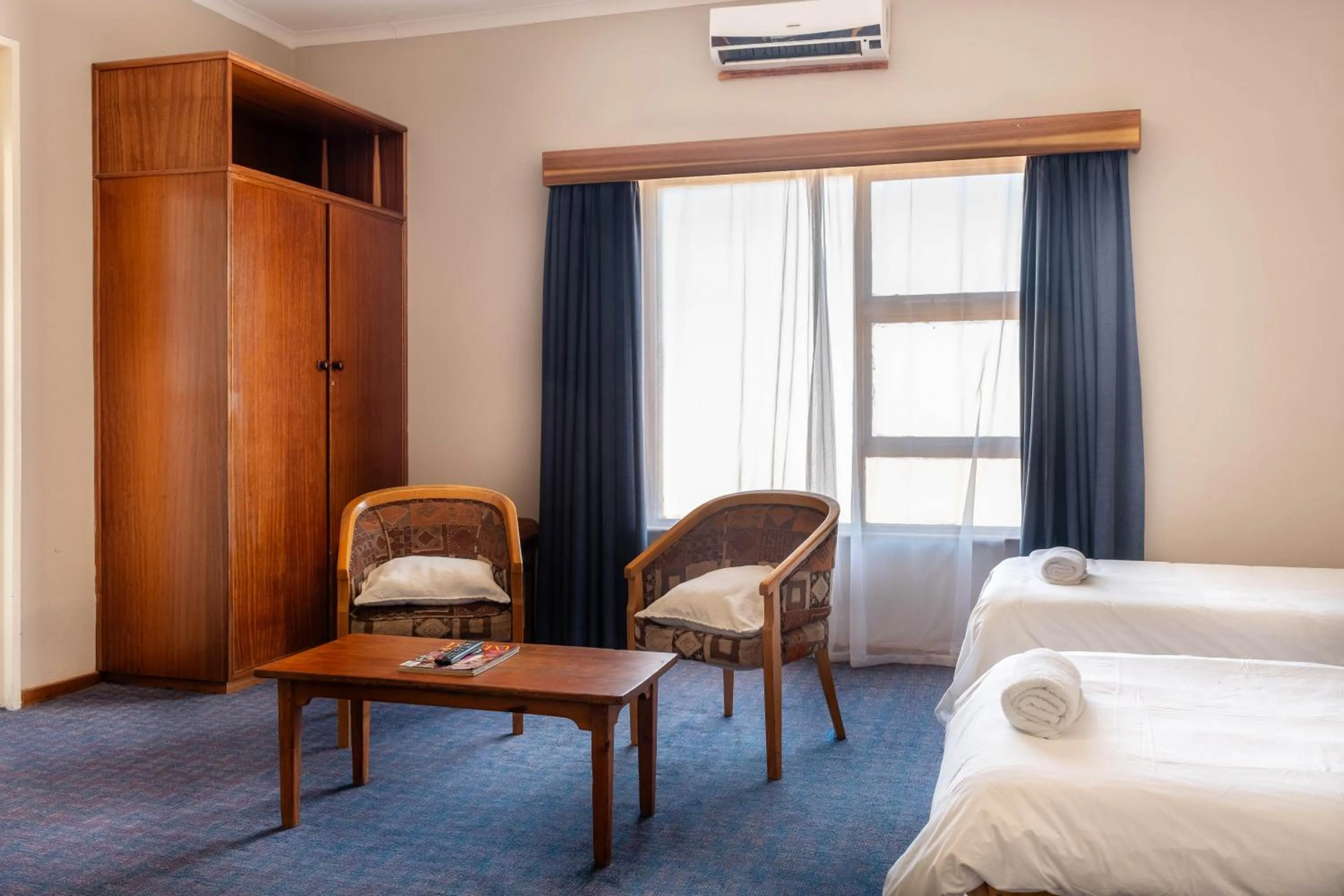 Bed in Karoo Country Inn