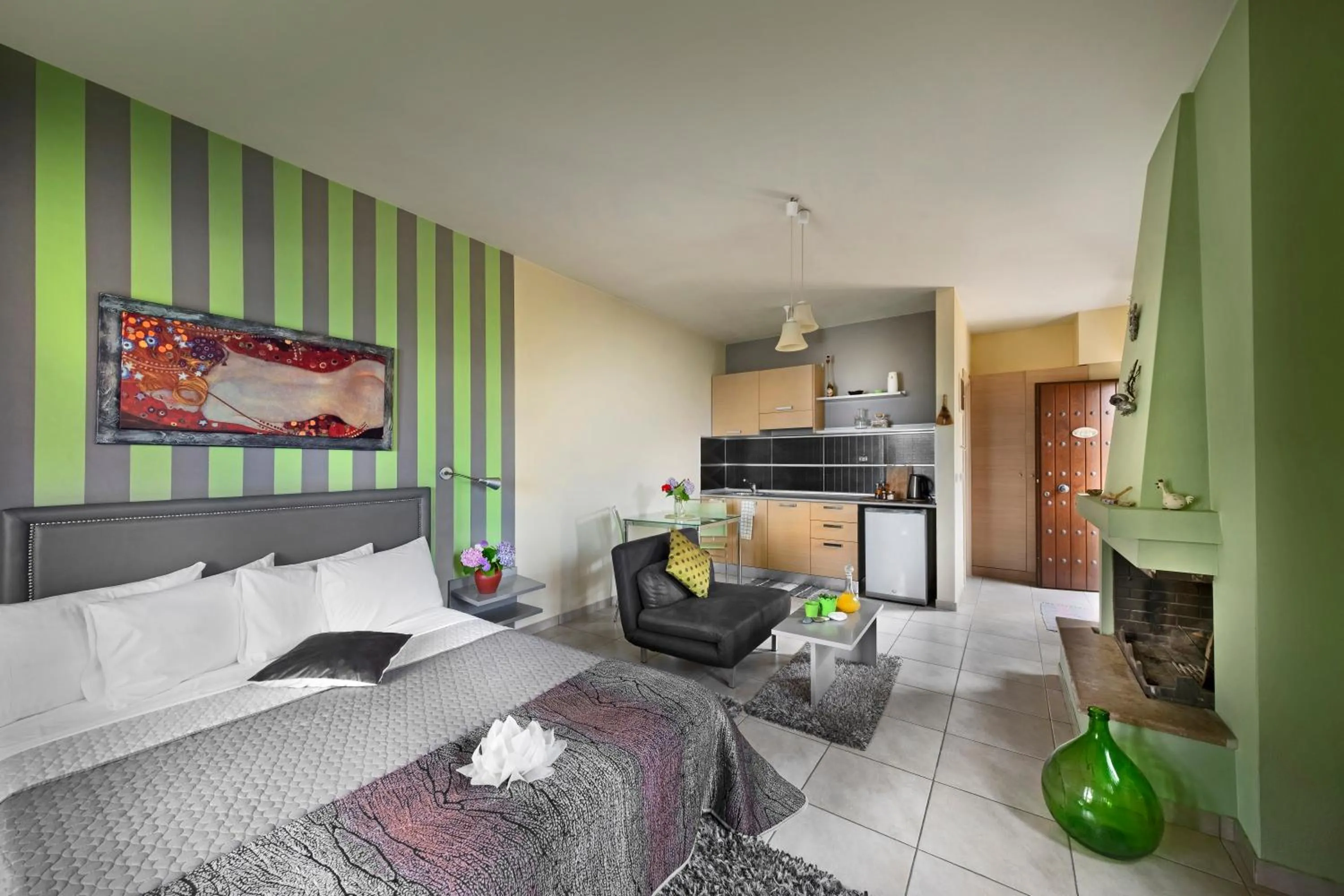 Kitchen or kitchenette in Hotel Petradi