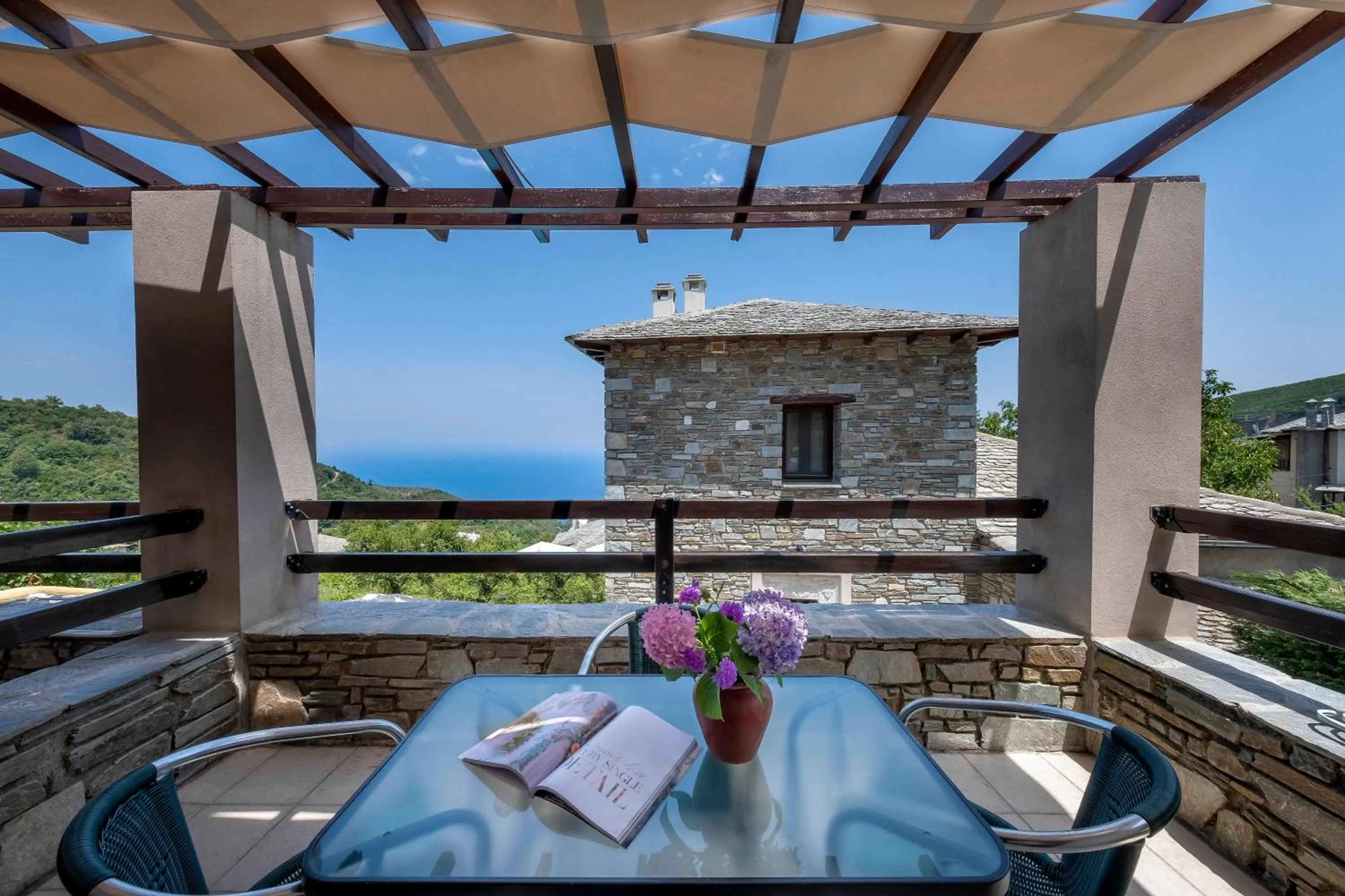 Balcony/Terrace in Hotel Petradi