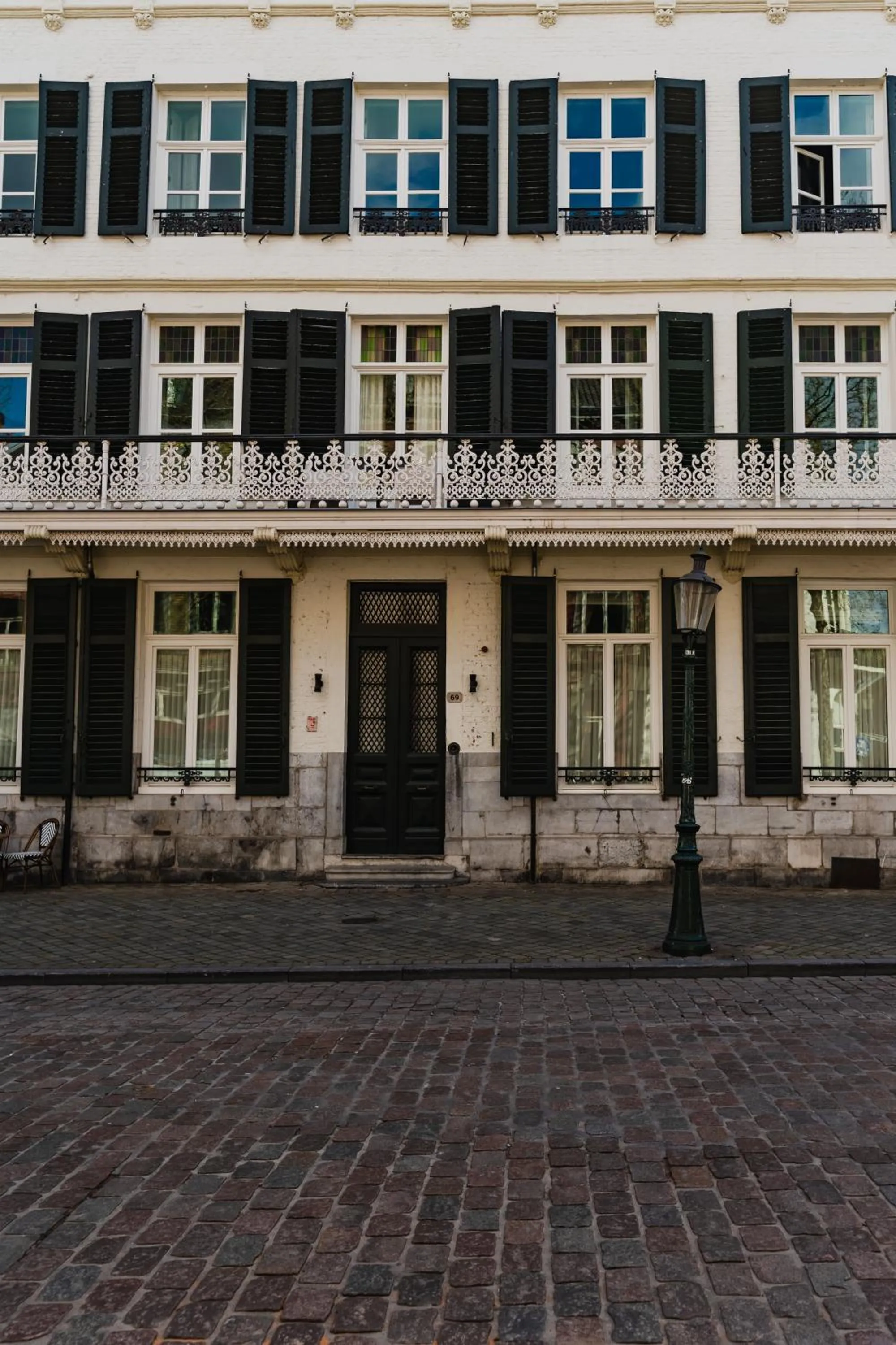 Property building in Hotel Monastère Maastricht