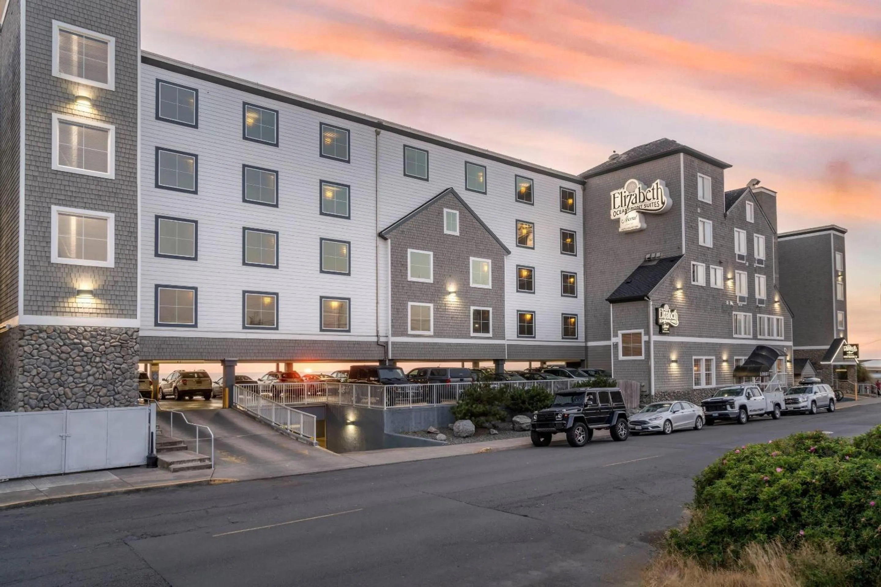 Other in Elizabeth Oceanfront Suites, an Ascend Collection Hotel