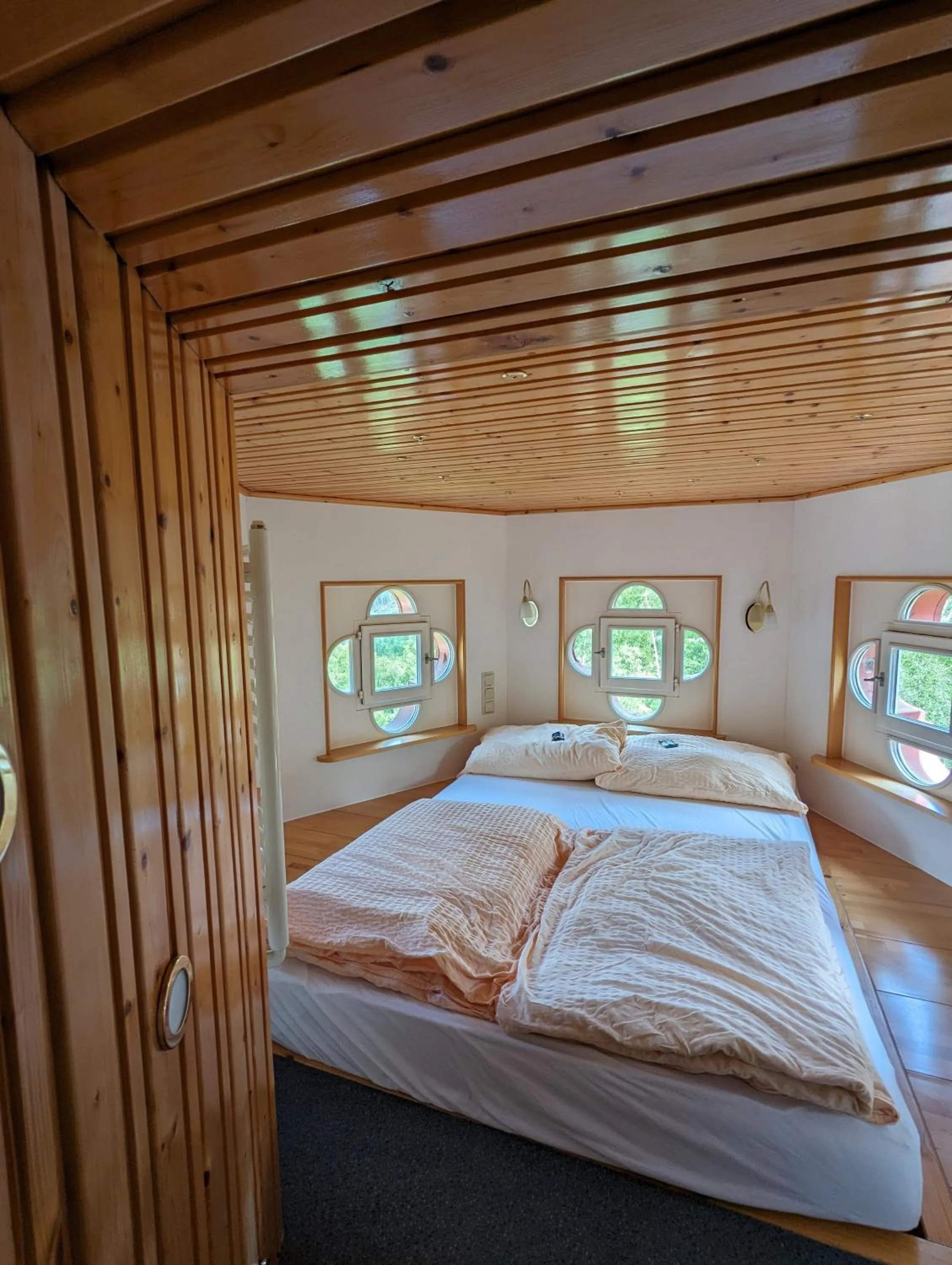 Bed in Waldgasthaus & Berghotel Steinerne Renne