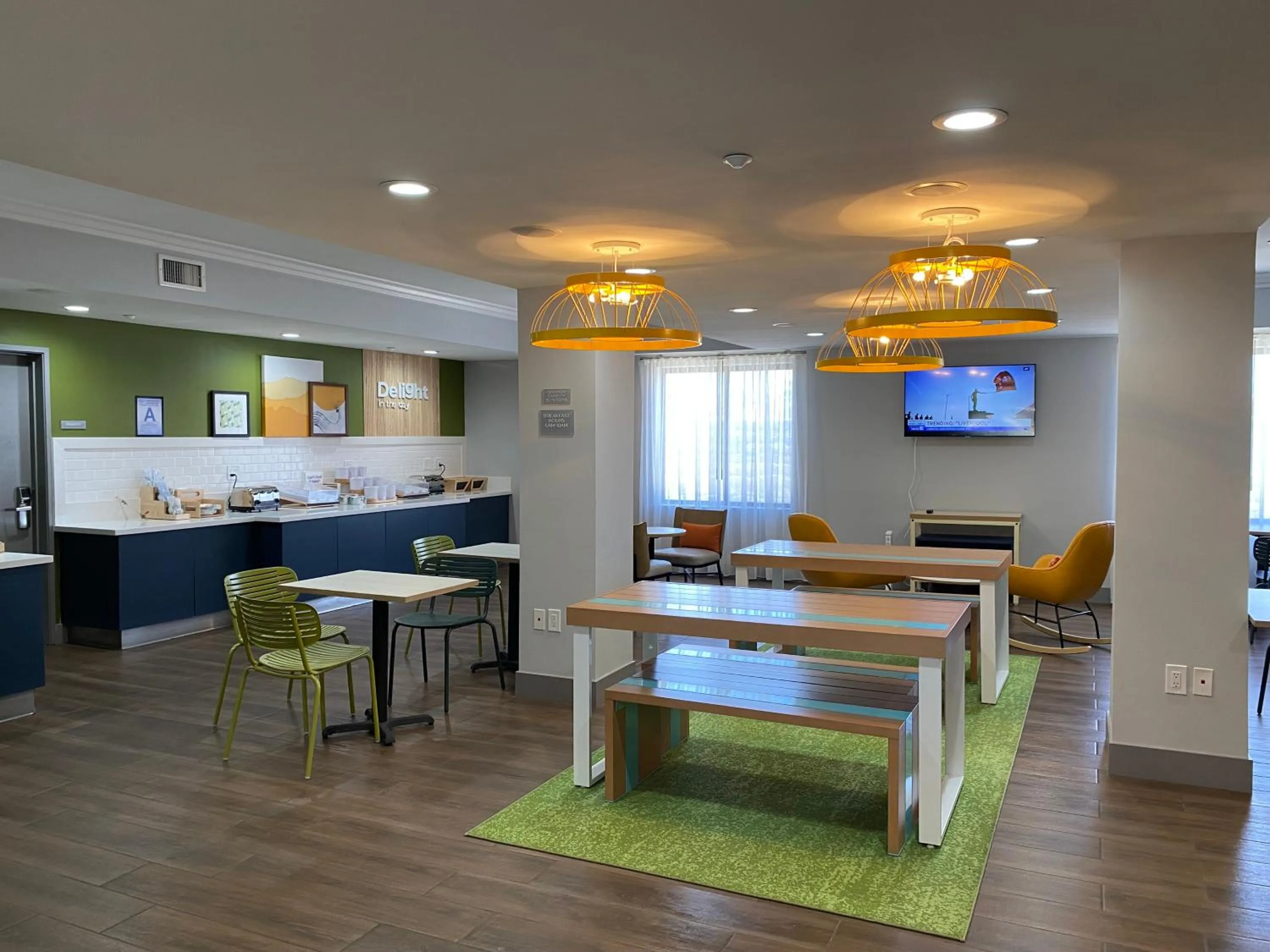 Breakfast in Spark by Hilton Yucca Valley Joshua Tree