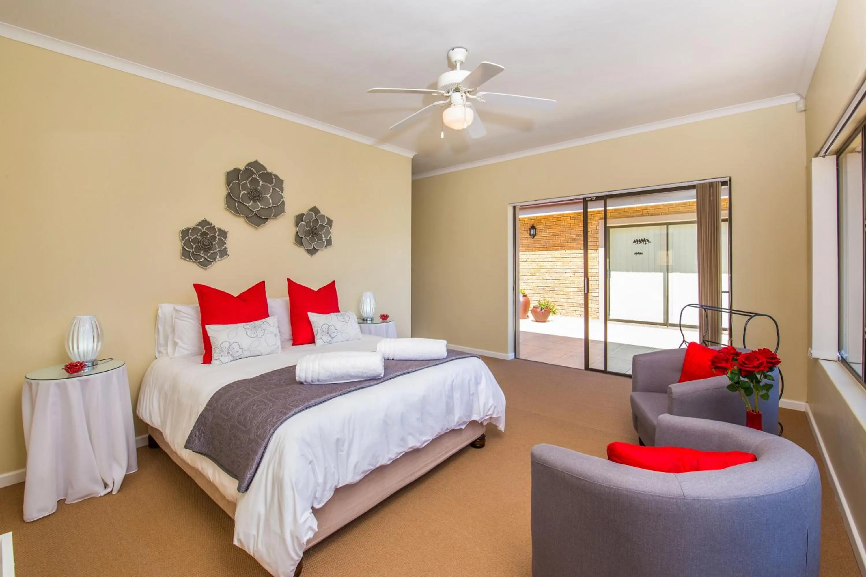 Bedroom, Bed in Bergsig B & B