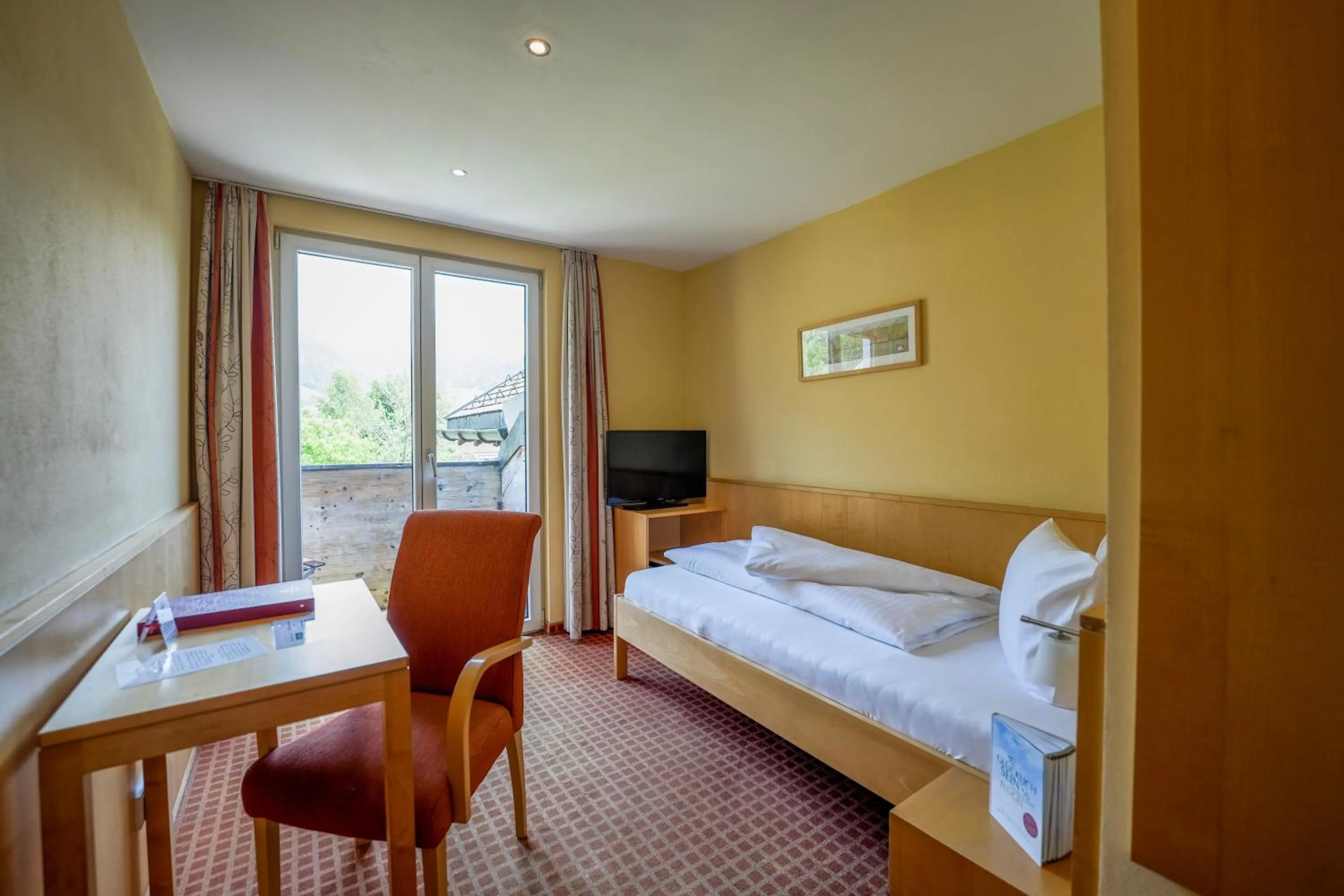 Bedroom, Bed in Sonne Bezau - Familotel Bregenzerwald