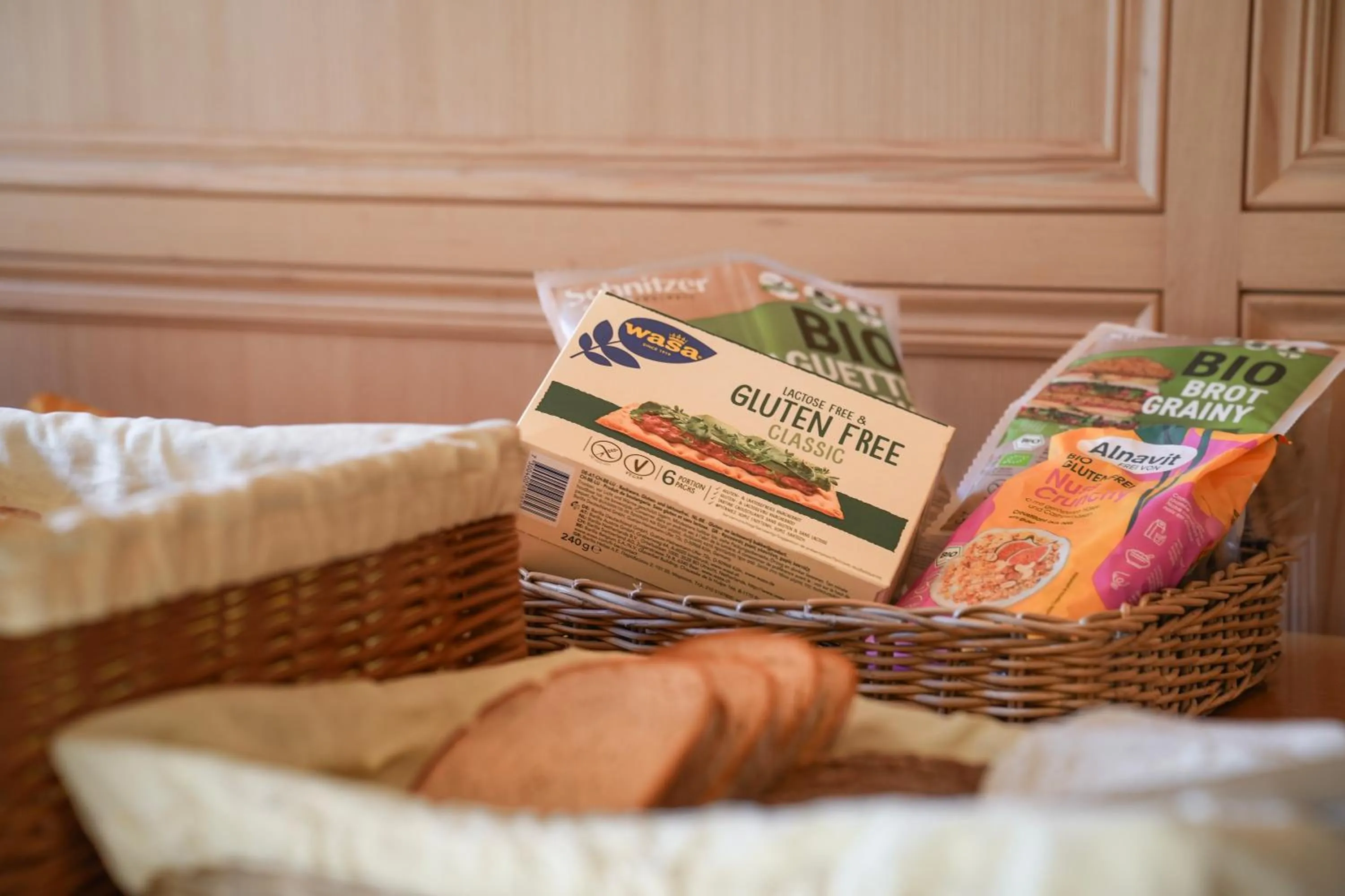 Breakfast in Sonne Bezau - Familotel Bregenzerwald