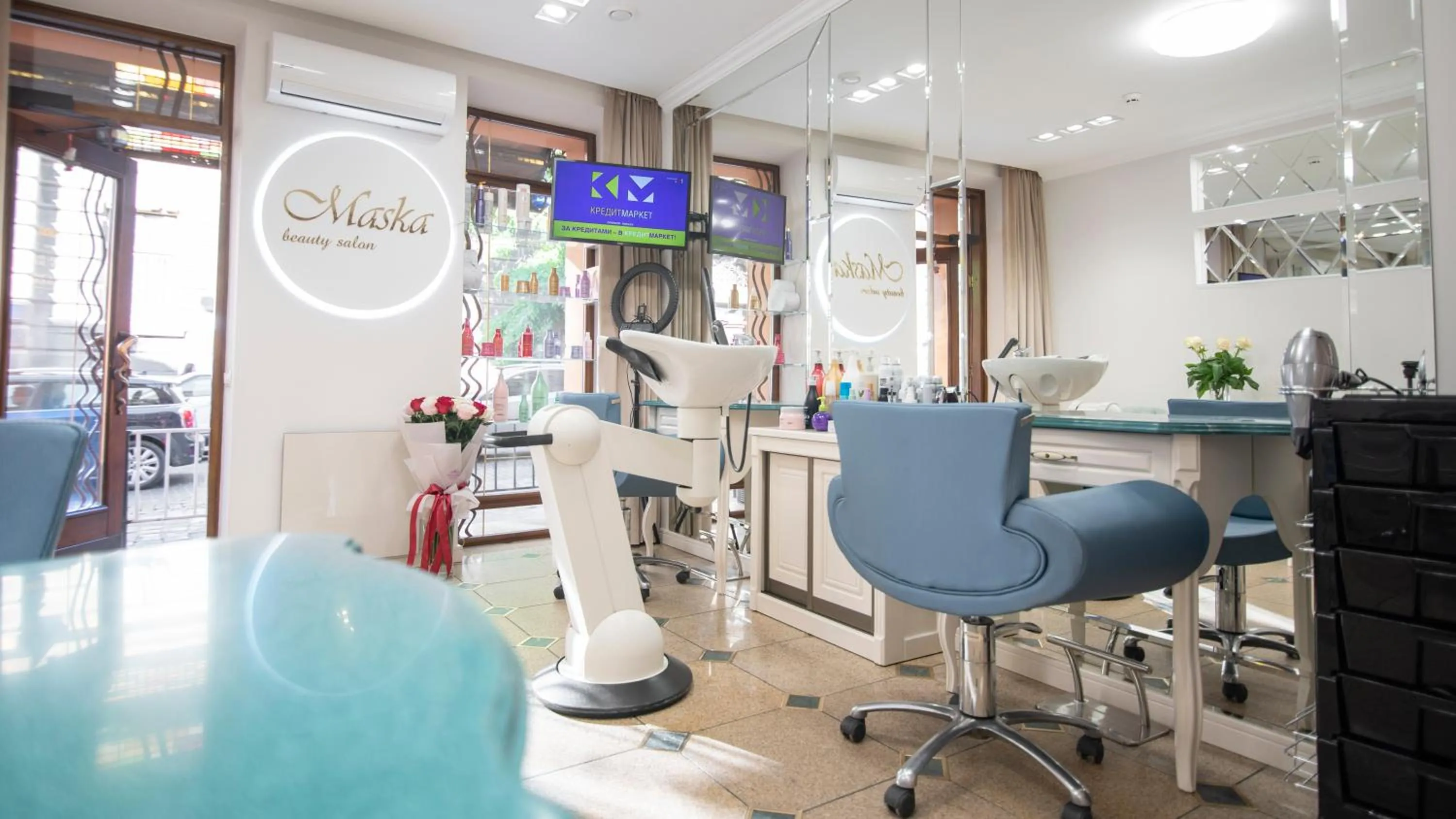 hair dryier in Swiss Hotel