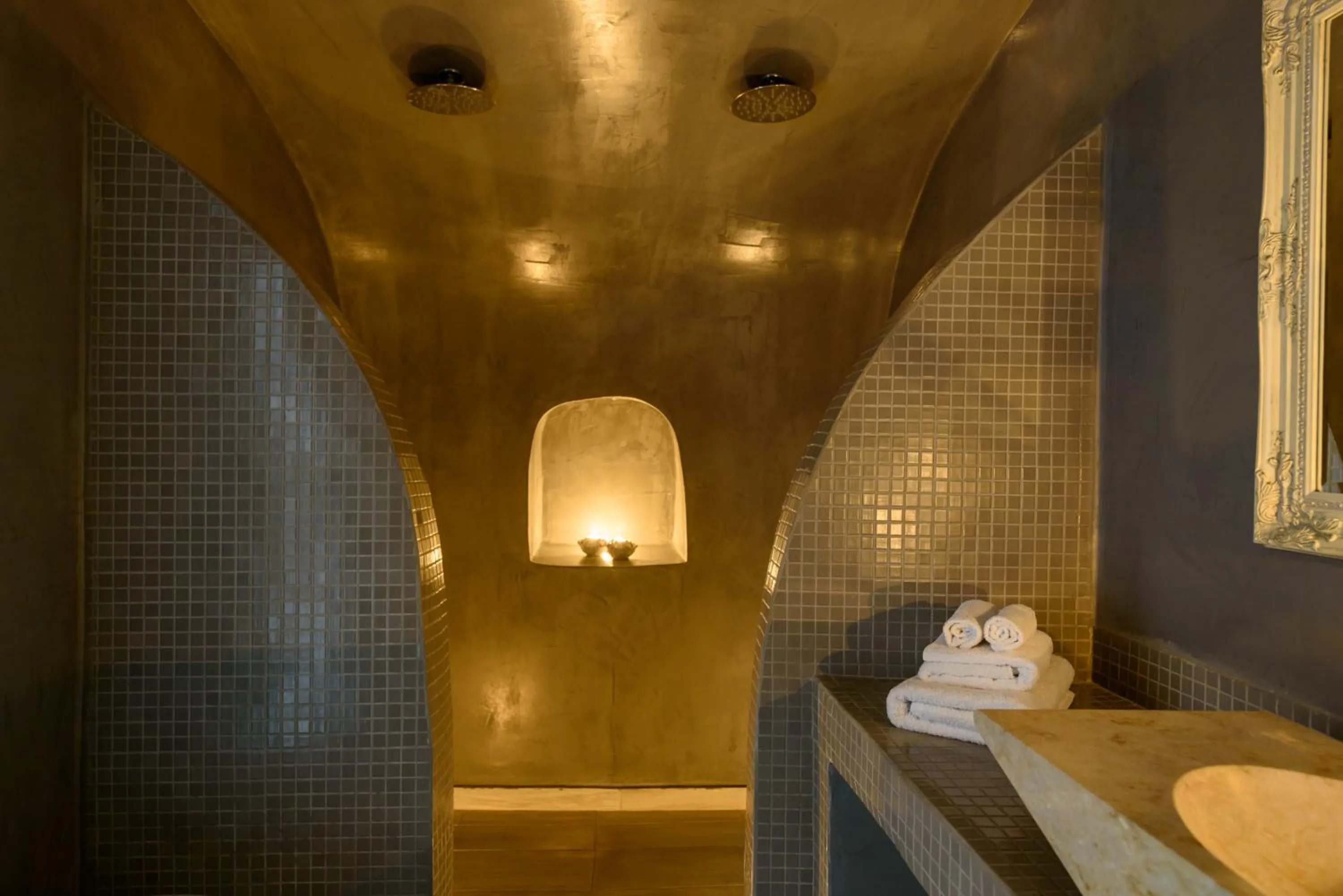 Shower in Senses Suites