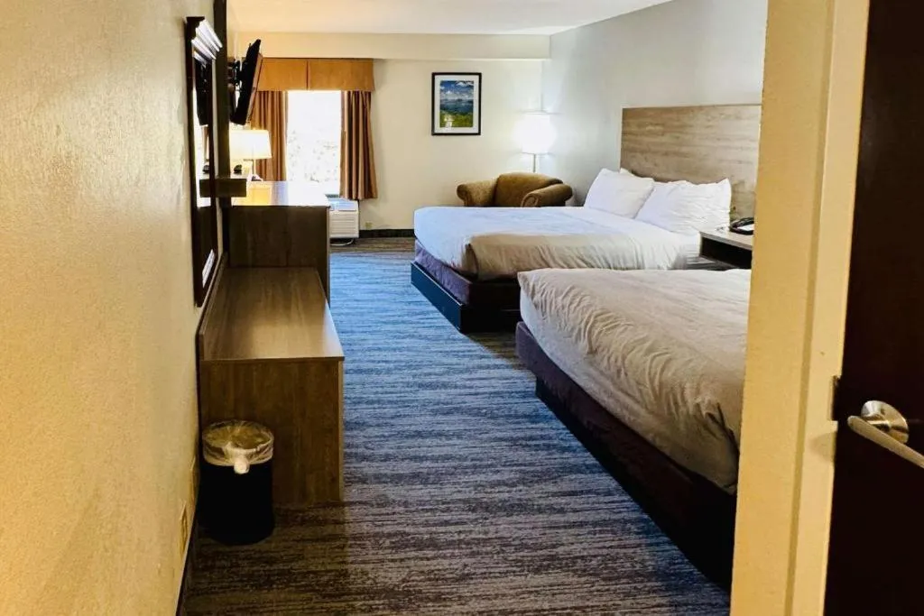 Bed in Quality Inn Danville - University Area