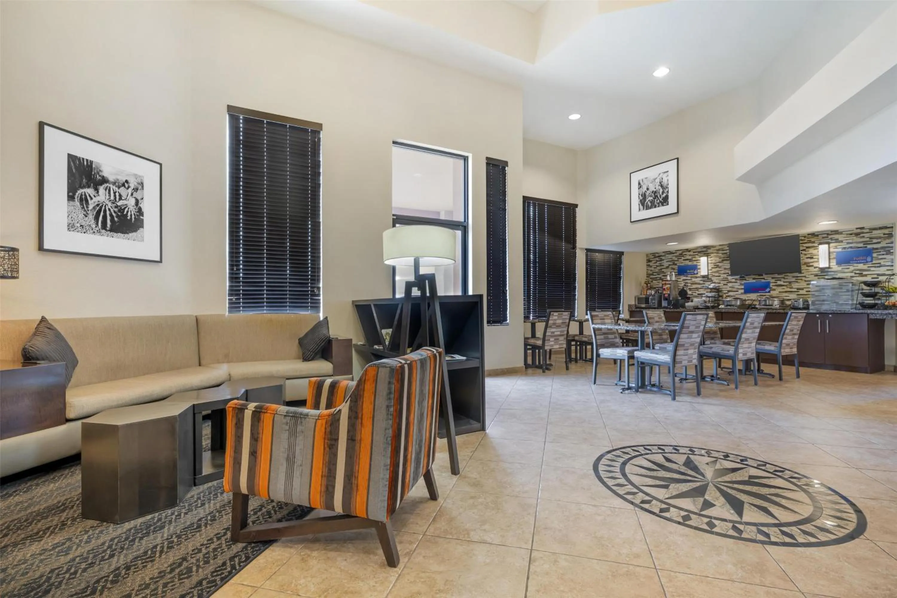 Lobby or reception in Best Western Inn of Chandler