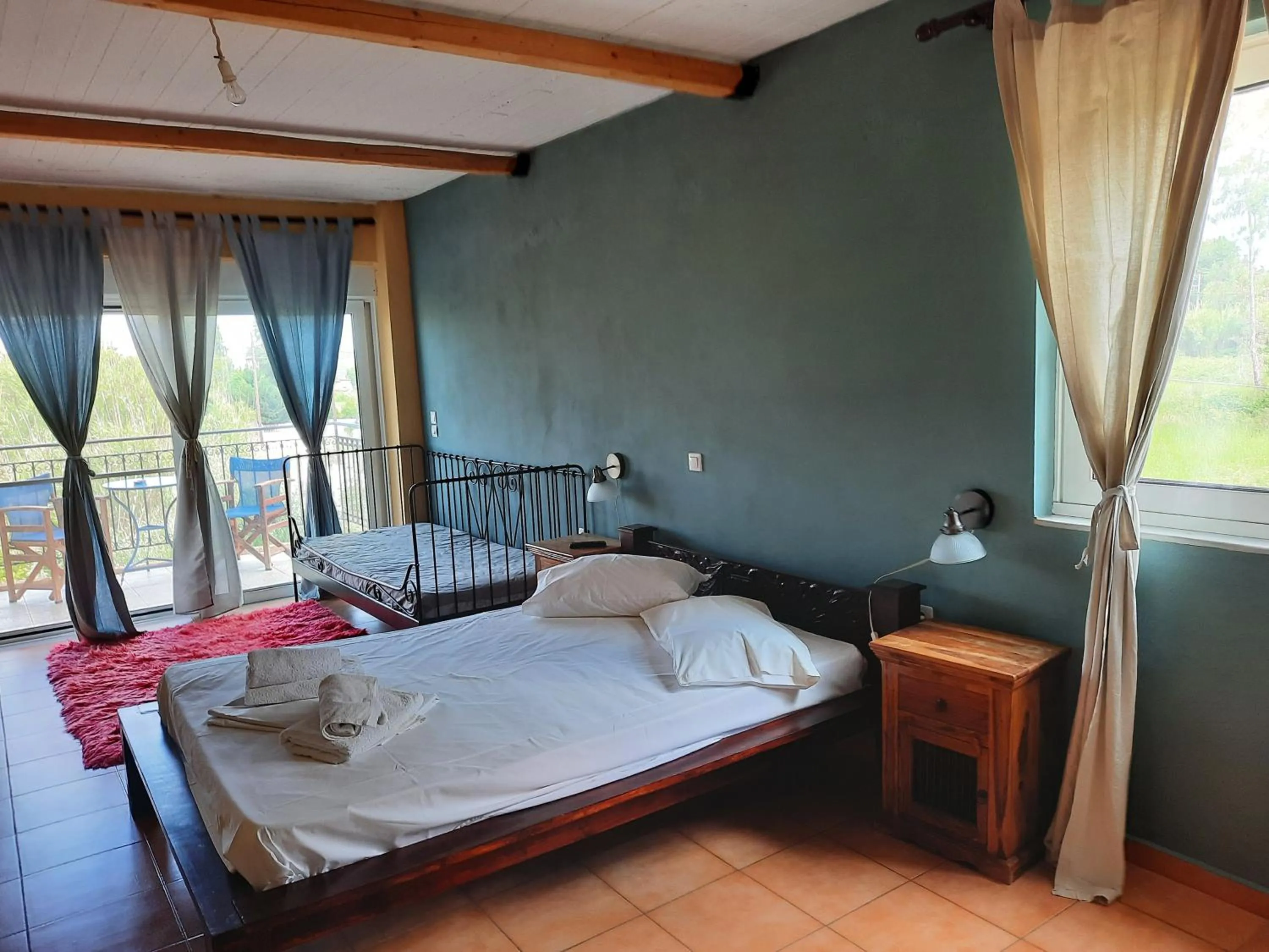 Bed in O Xenonas Ton Mylon