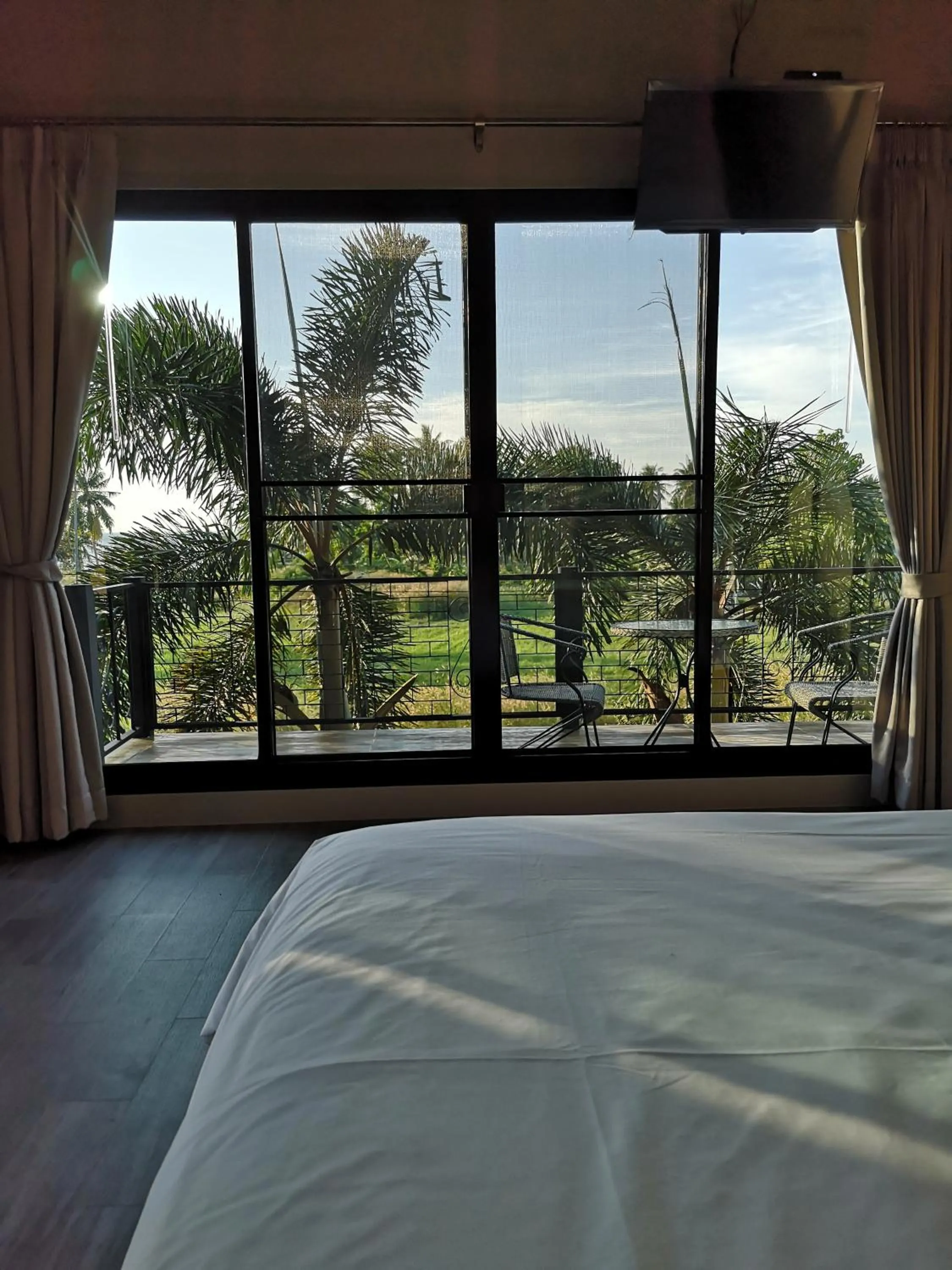 Bed in Sleep Soundly By The Sea