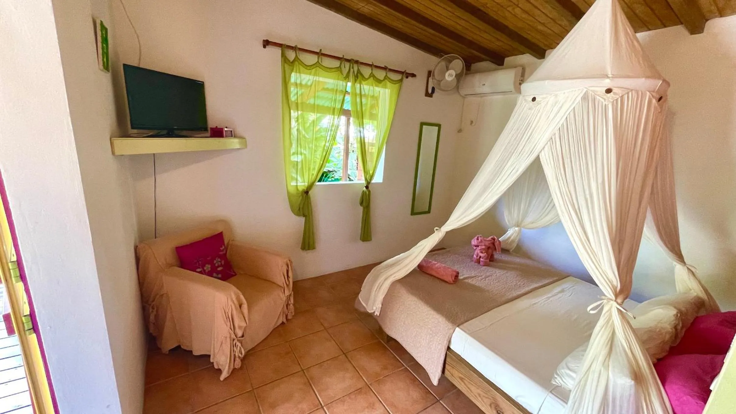 Bed in Gite LES CALEBASSIERS