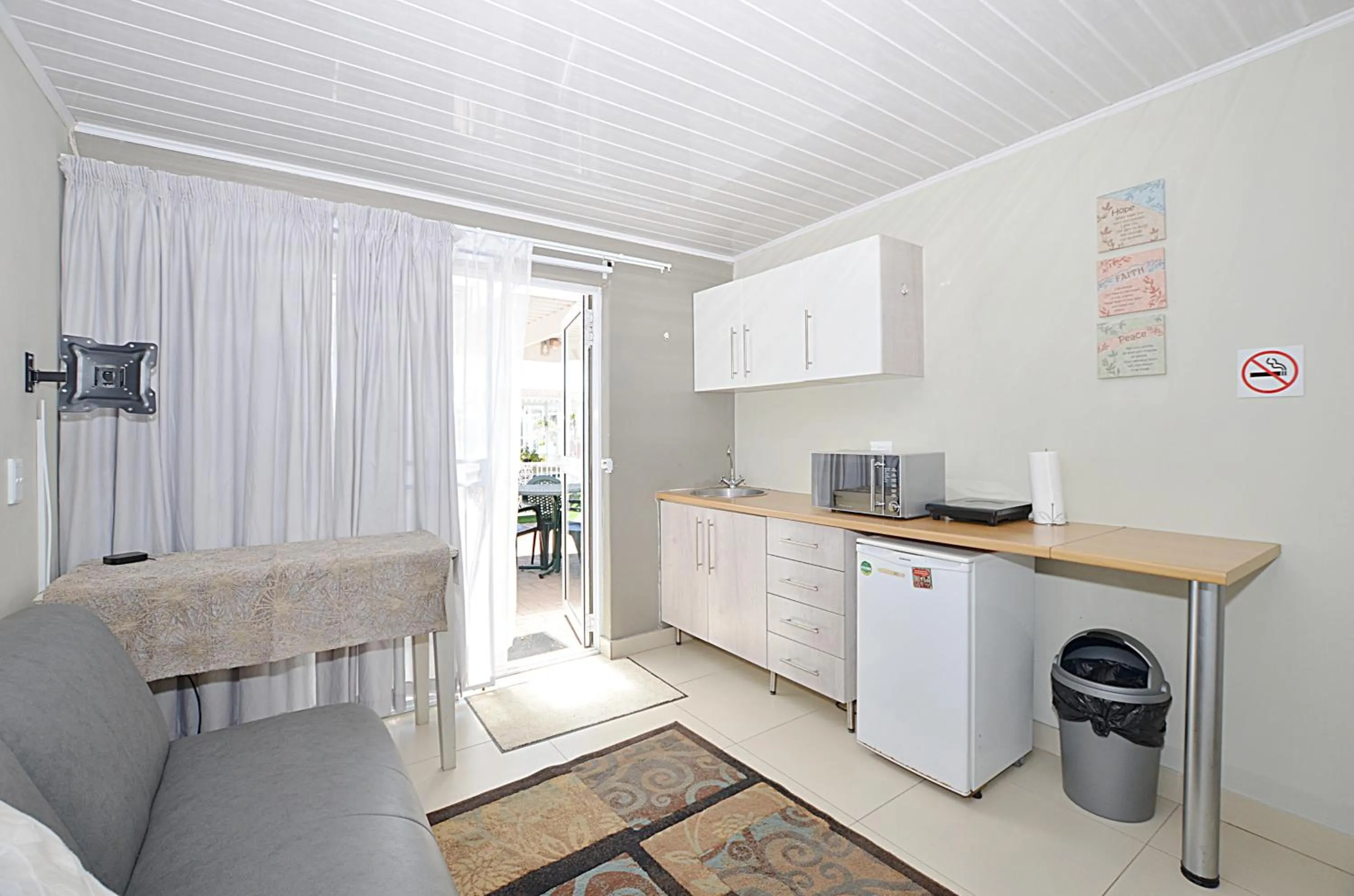 Arum Field Accommodation