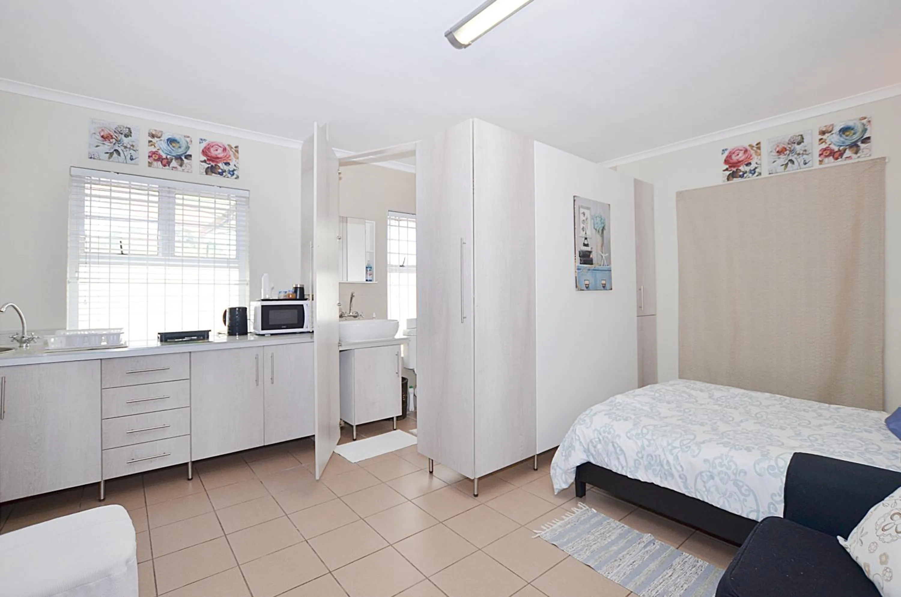 Bed in Arum Field Accommodation