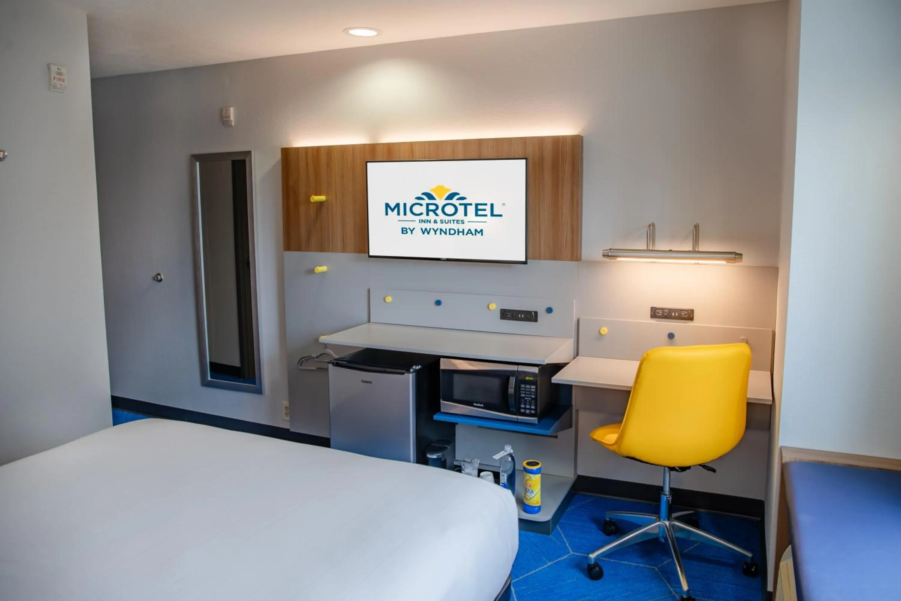 Bedroom, Bed in Microtel Inn & Suites by Wyndham Kingsland Naval Base I-95