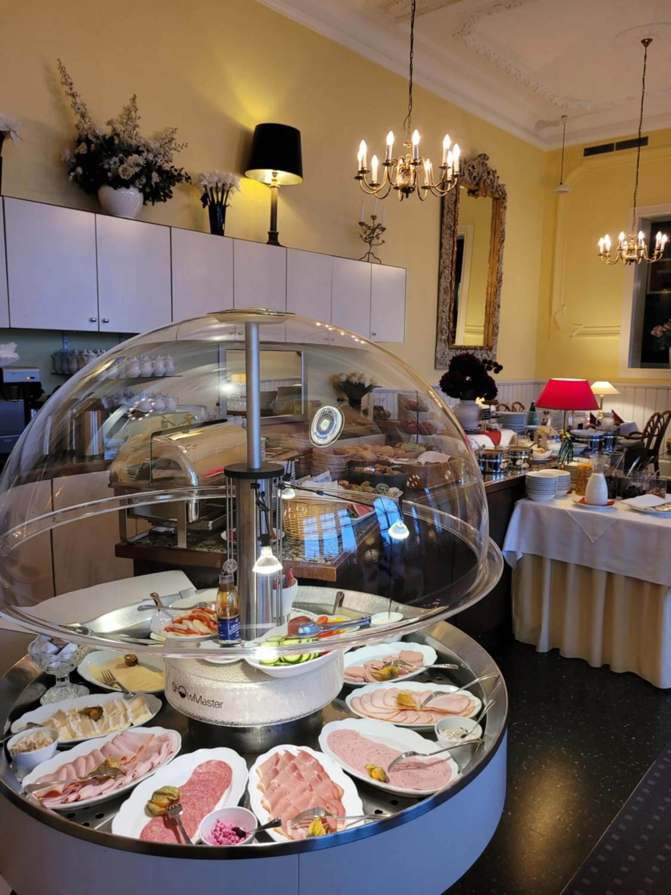 Breakfast in NP Hotel Schweriner Hof