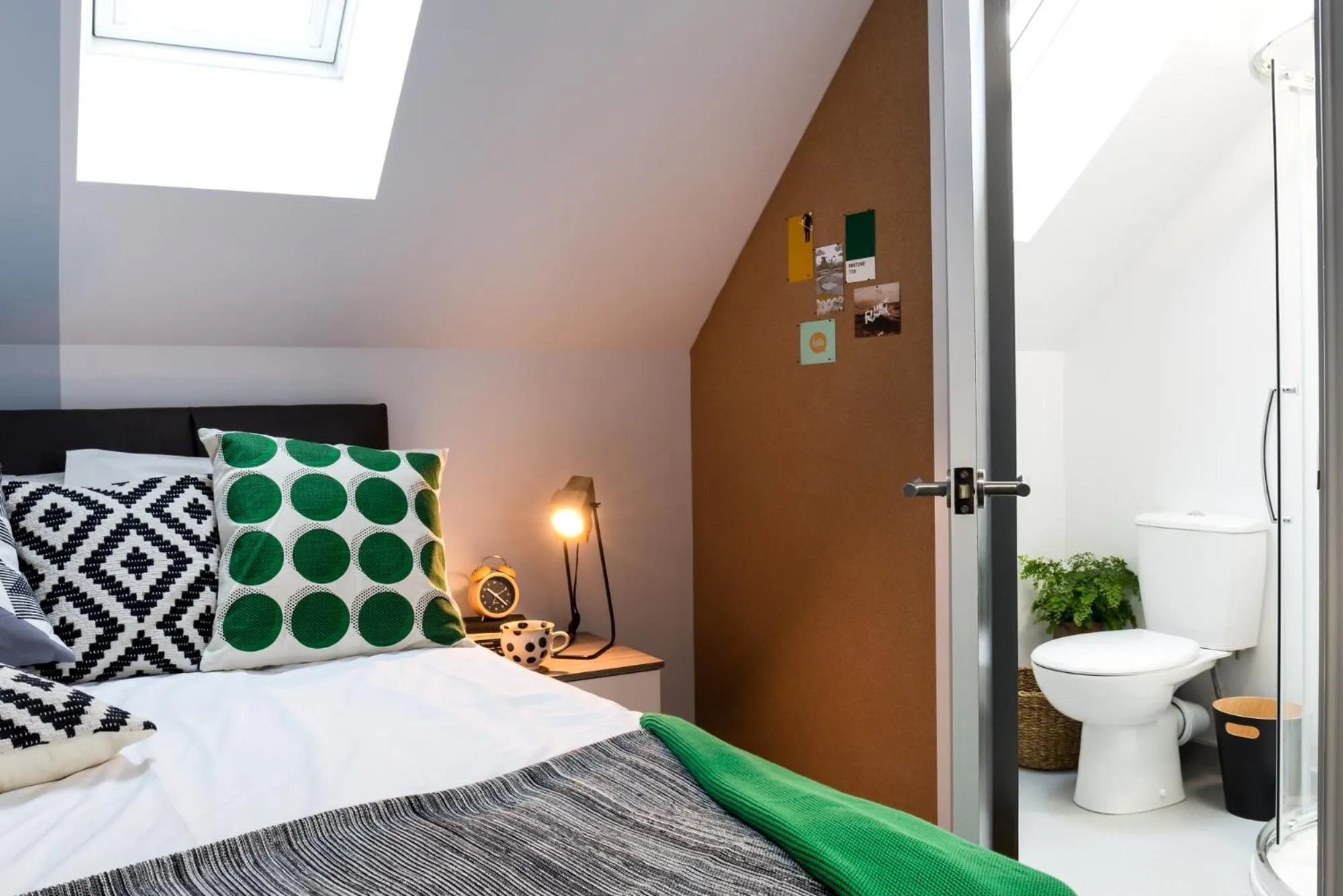 Bed in Roseland House