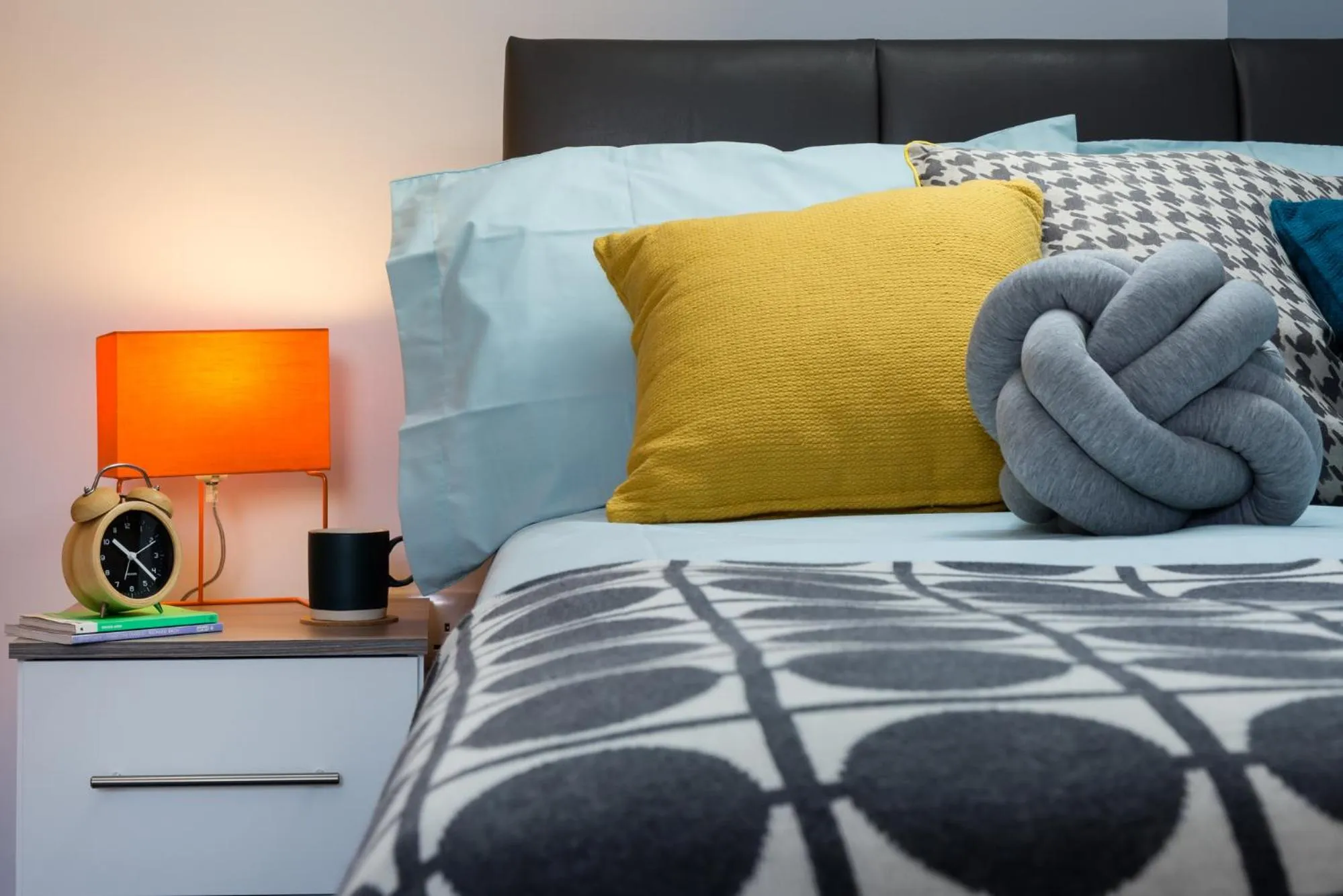 Bed in Roseland House