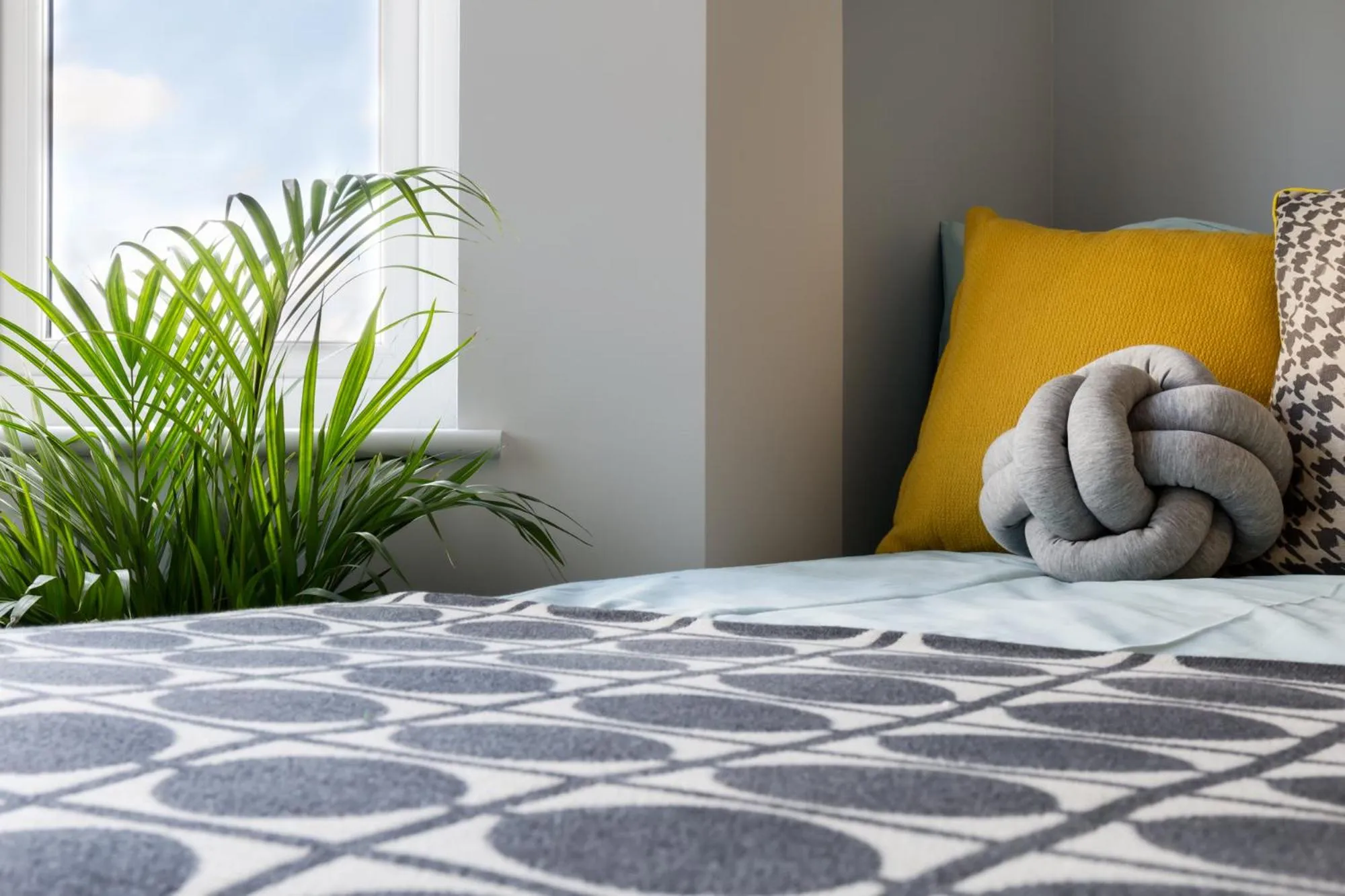 Bed in Roseland House