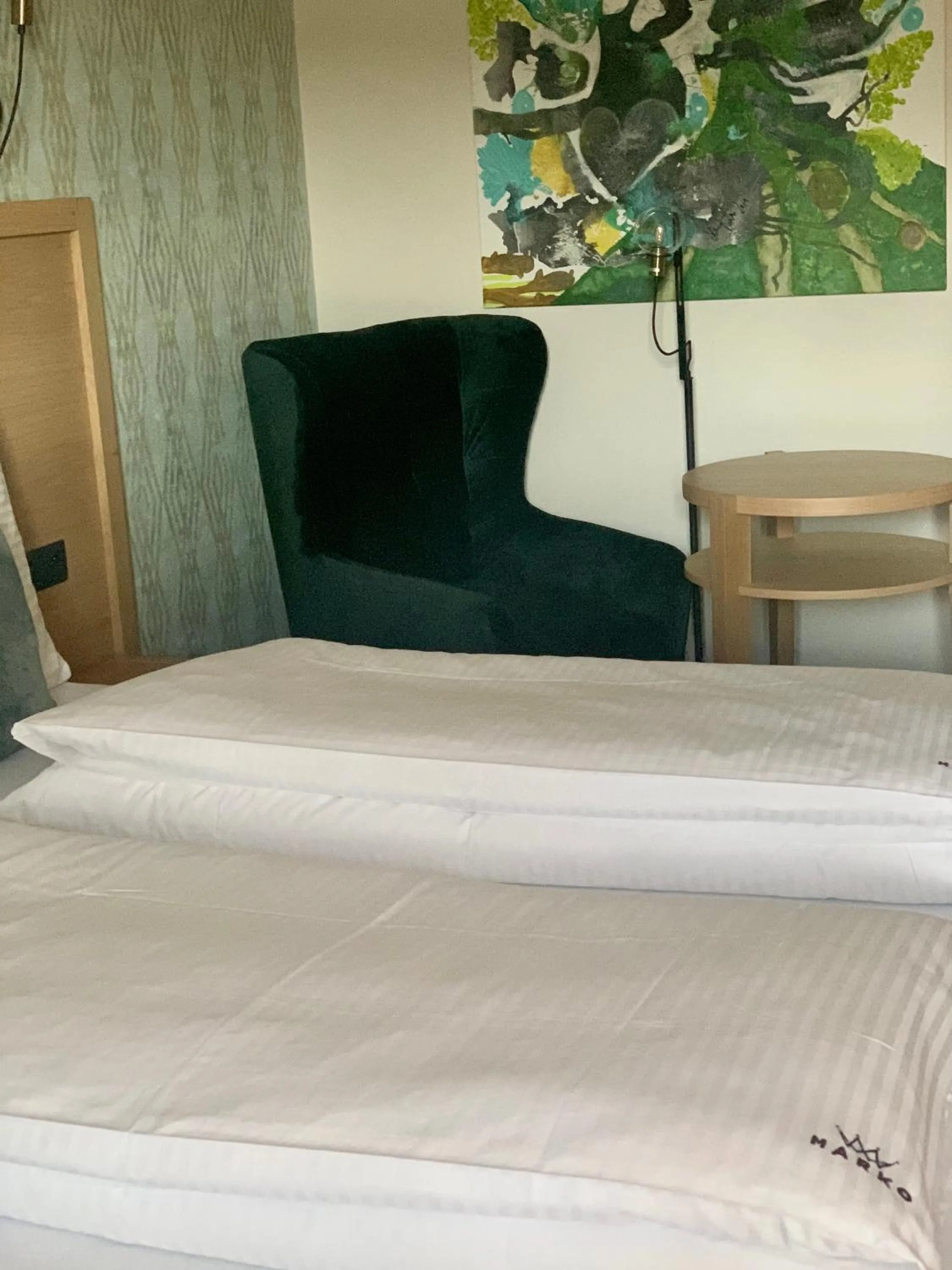 Decorative detail, Bed in PROSECCO RESIDENCE MARKO